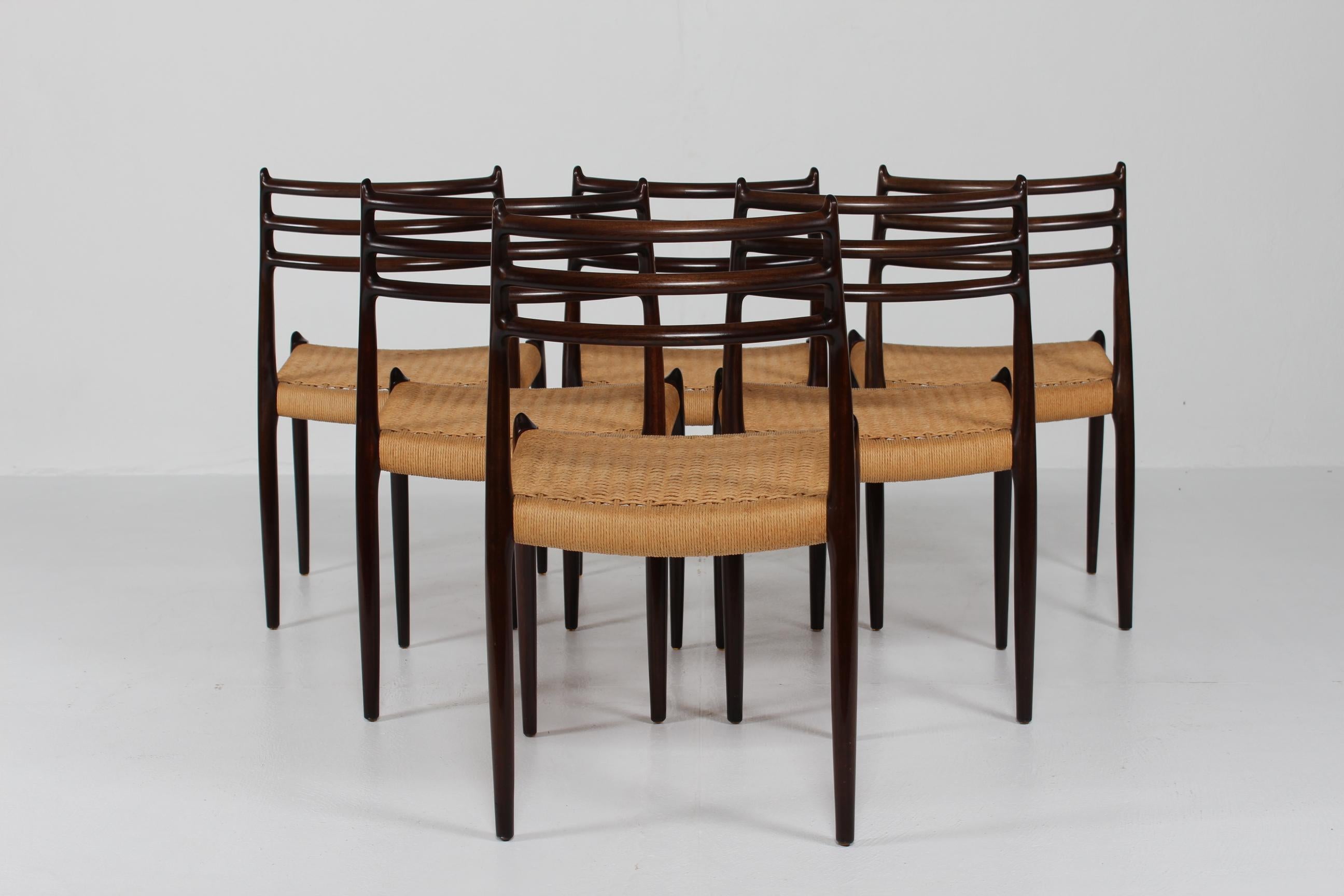 N. O. Møller Set of 6 Dining Chairs No. 78 of Mahogany by J.L. Møller in Denmark In Good Condition In Silkeborg, Silkeborg