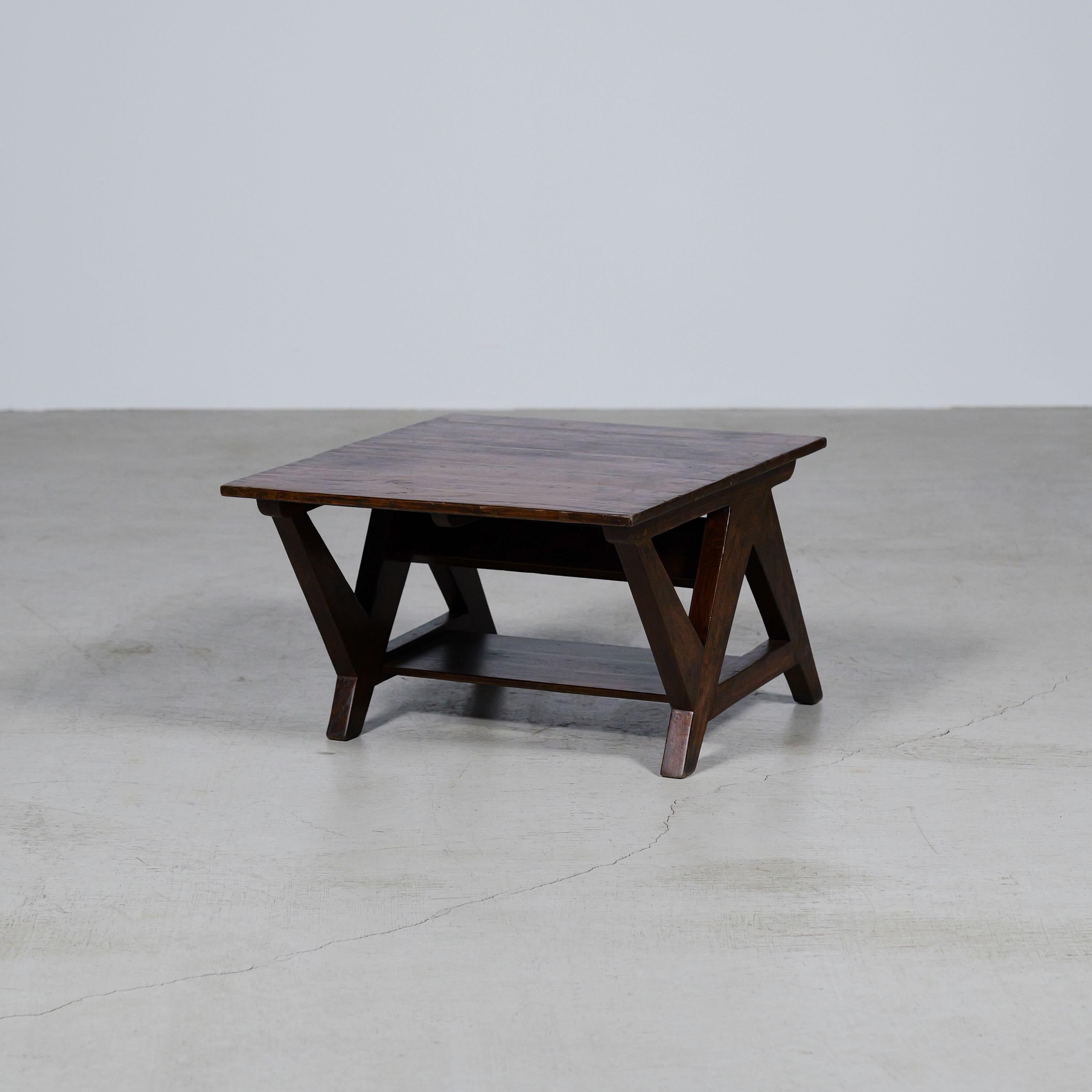 An authentic mid-century piece from Pierre Jeanneret’s legendary Chandigarh commission. Crafted in teak wood.