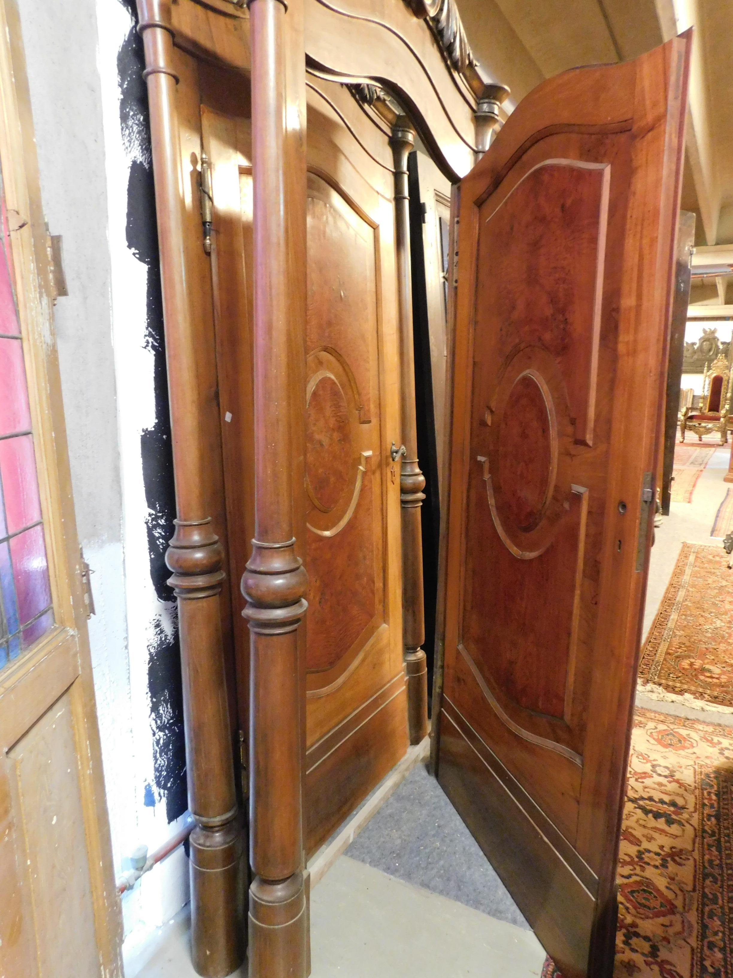 XIXe siècle n.2 Portes emblématiques anciennes incrustées de bois différents, 1800 Milan, Italie en vente