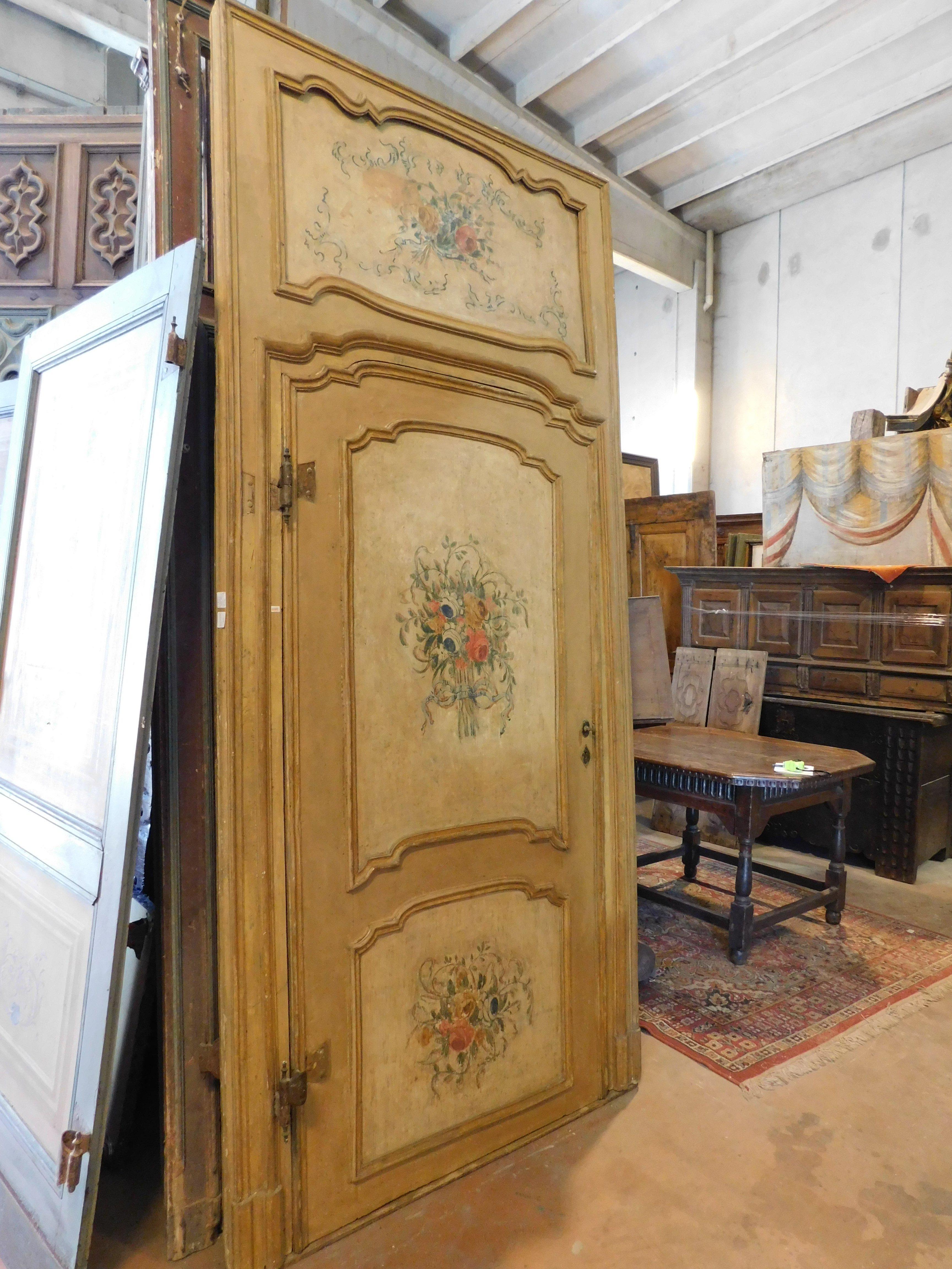 N.2 puertas lacadas de doble hoja con marco y sobrepuerta originales, Génova Italia Álamo en venta
