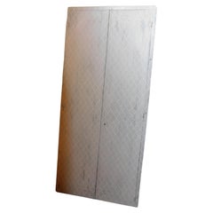 n.1 placard, hand-painted beige wall wardrobes with white texture, Italy