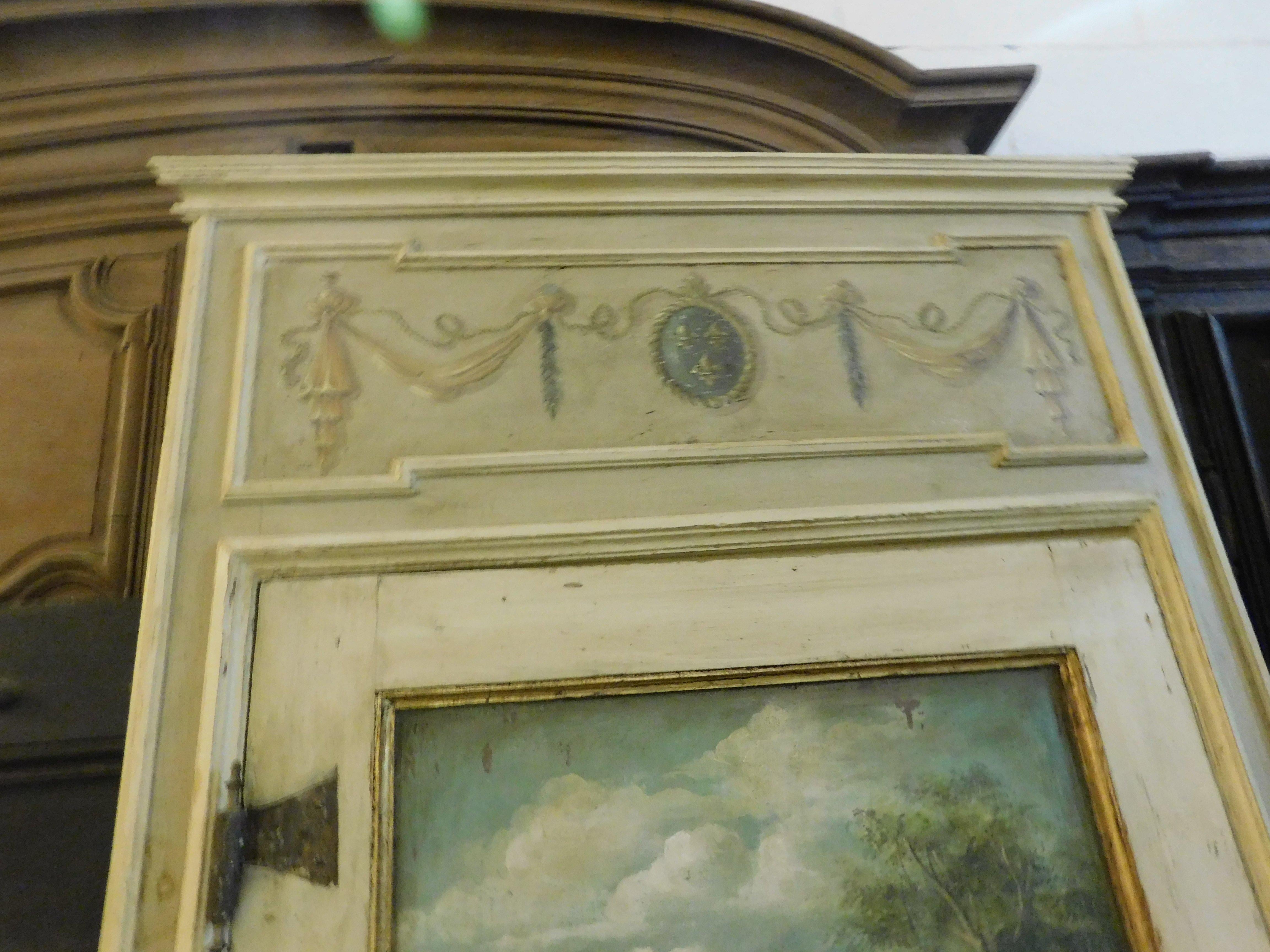 Fino al XVIII secolo N.2 Porte in legno massiccio riccamente dipinte con telaio alto, Italia in vendita