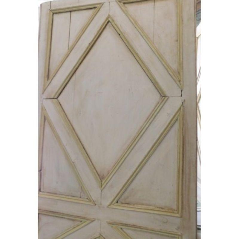 N.2 single-leaf doors lacquered wood, not identic painted dancing angels, taly For Sale 3