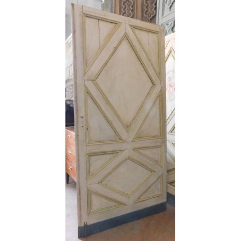 N.2 single-leaf doors lacquered wood, not identic painted dancing angels, taly For Sale 2