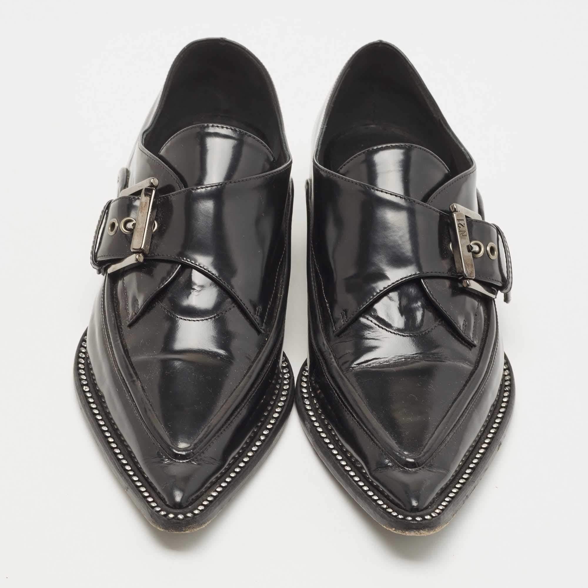 N21 Black Leather Crystal Embellished Buckle Loafers Size 38.5 In Good Condition In Dubai, Al Qouz 2
