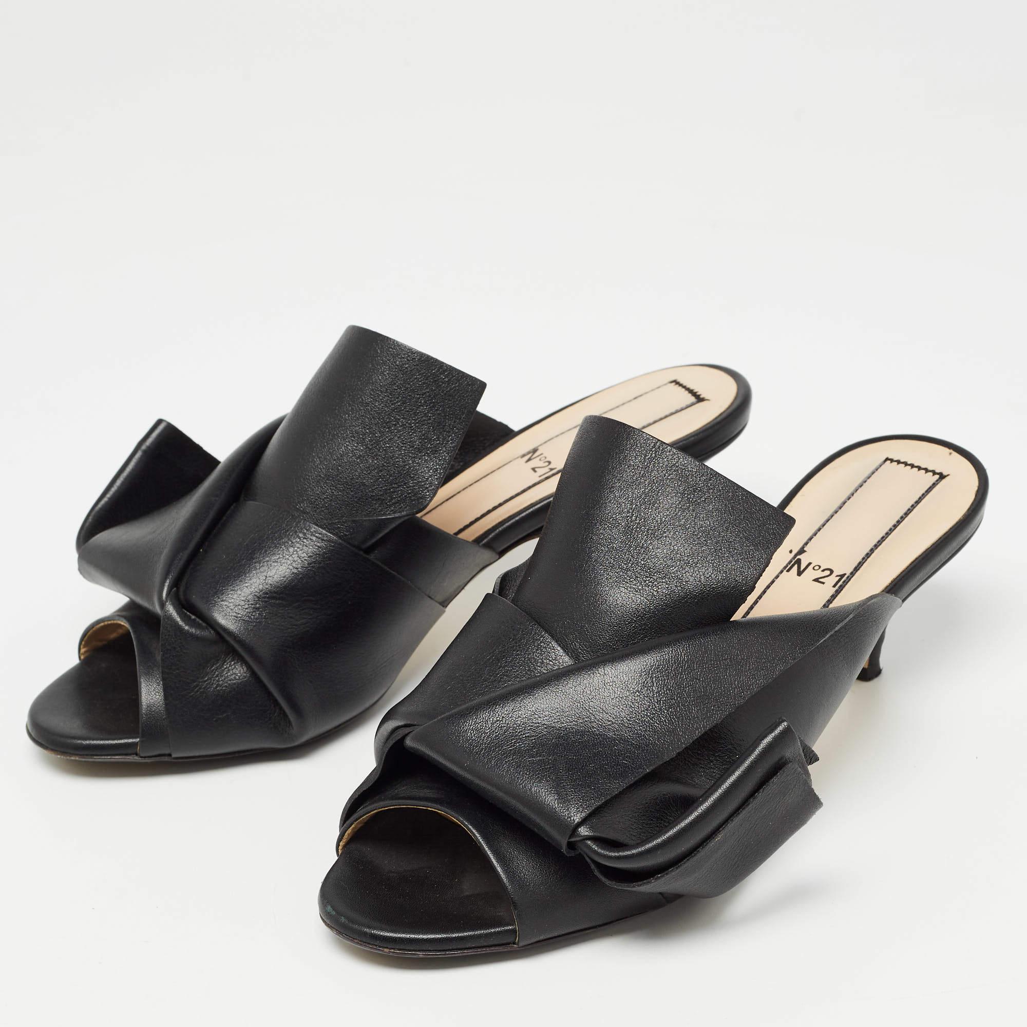 Perfectly sewn and finished to ensure an elegant look and fit these designer shoes are a purchase youll love flaunting. They look great on the feet.