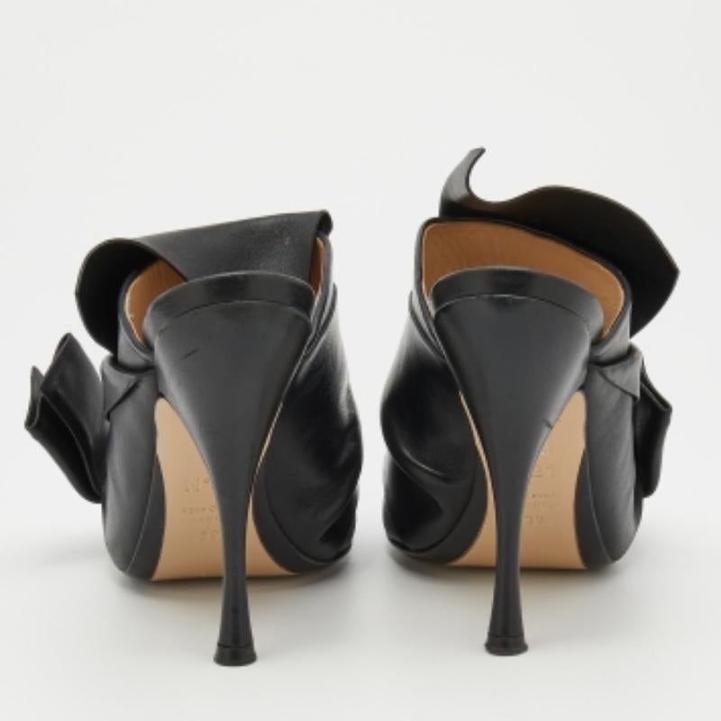 N°21 Black Leather Ronny Pleated Open Toe Mules Size 39 For Sale 2