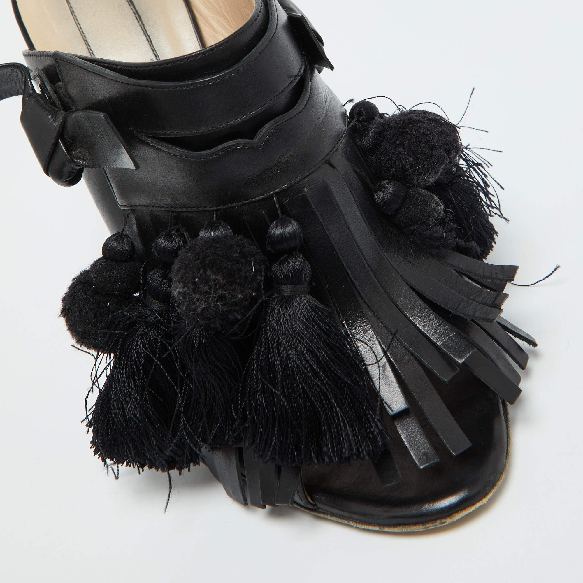 N°21 Mules de cuero negro con borla y flecos y tacón bloqueado Talla 40 en venta 2