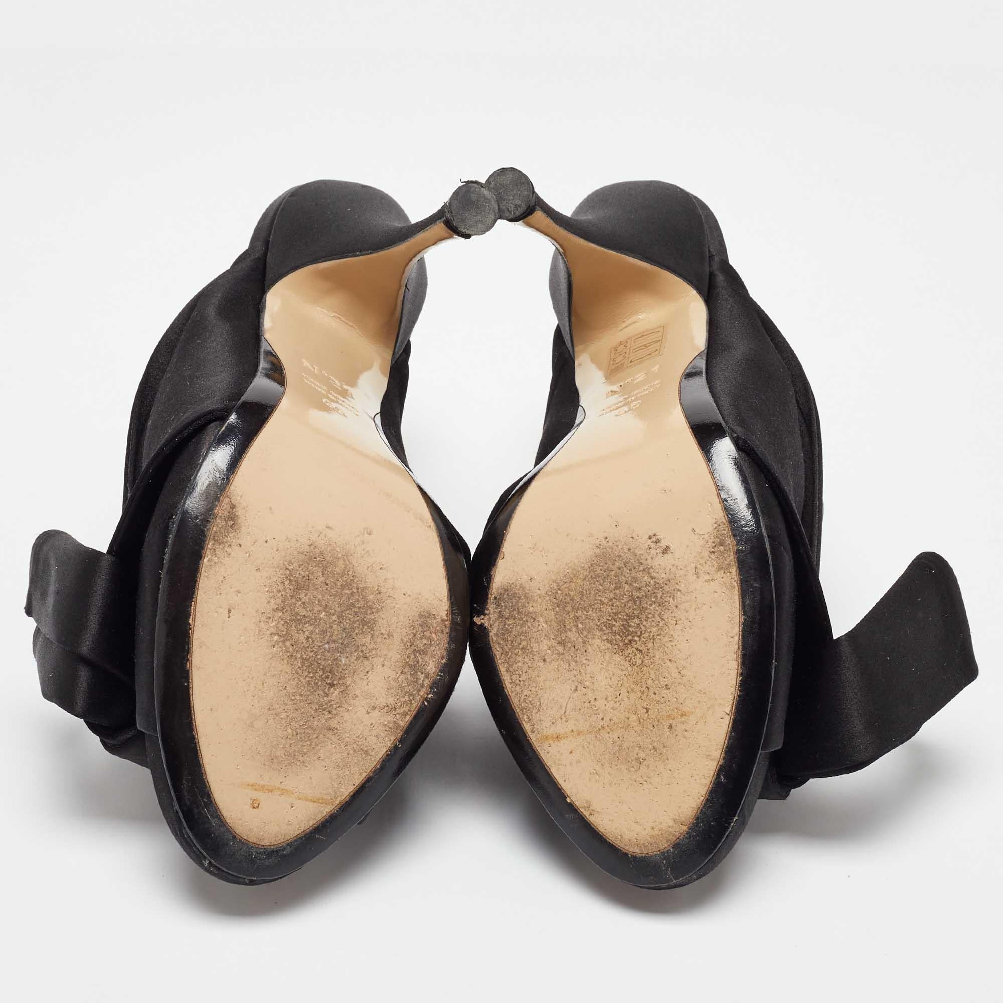 N21 Satin noir Raso Knot Open Toe Mules Size 40 en vente 1