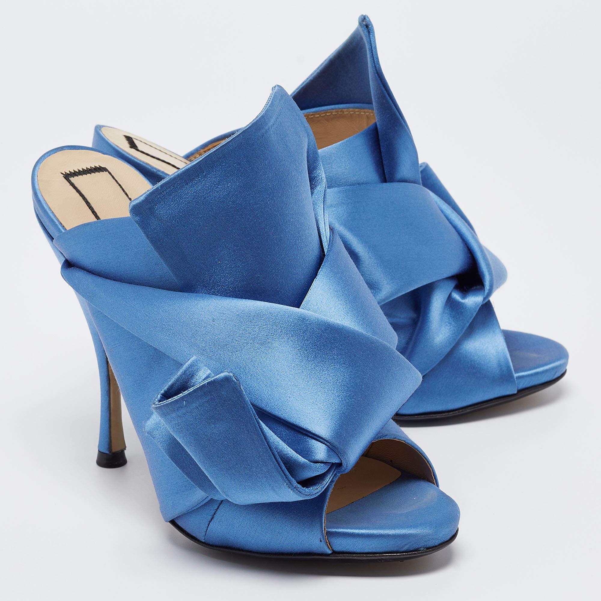 N°21 Blau Satin Ronny Pantolette Sandalen Größe 37 Damen im Angebot