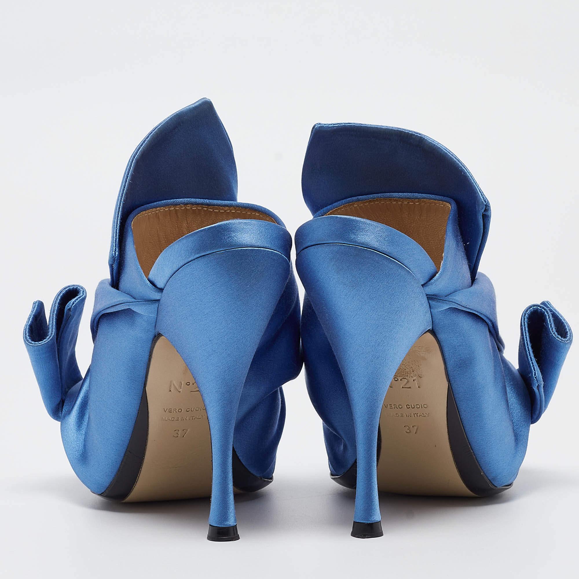 N°21 Blau Satin Ronny Pantolette Sandalen Größe 37 im Angebot 1