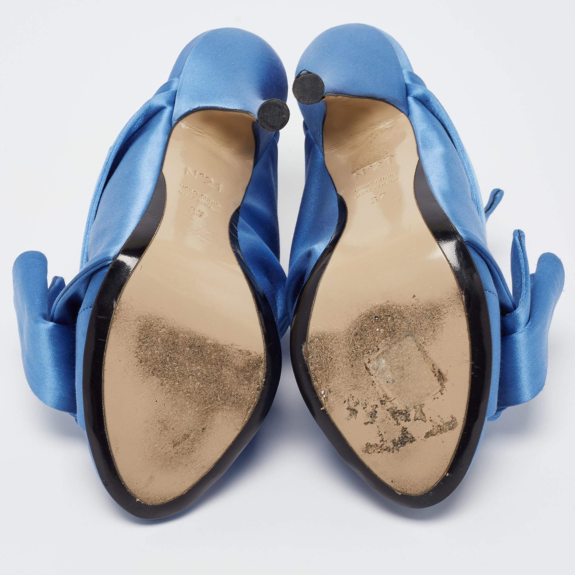 N°21 Blau Satin Ronny Pantolette Sandalen Größe 37 im Angebot 2