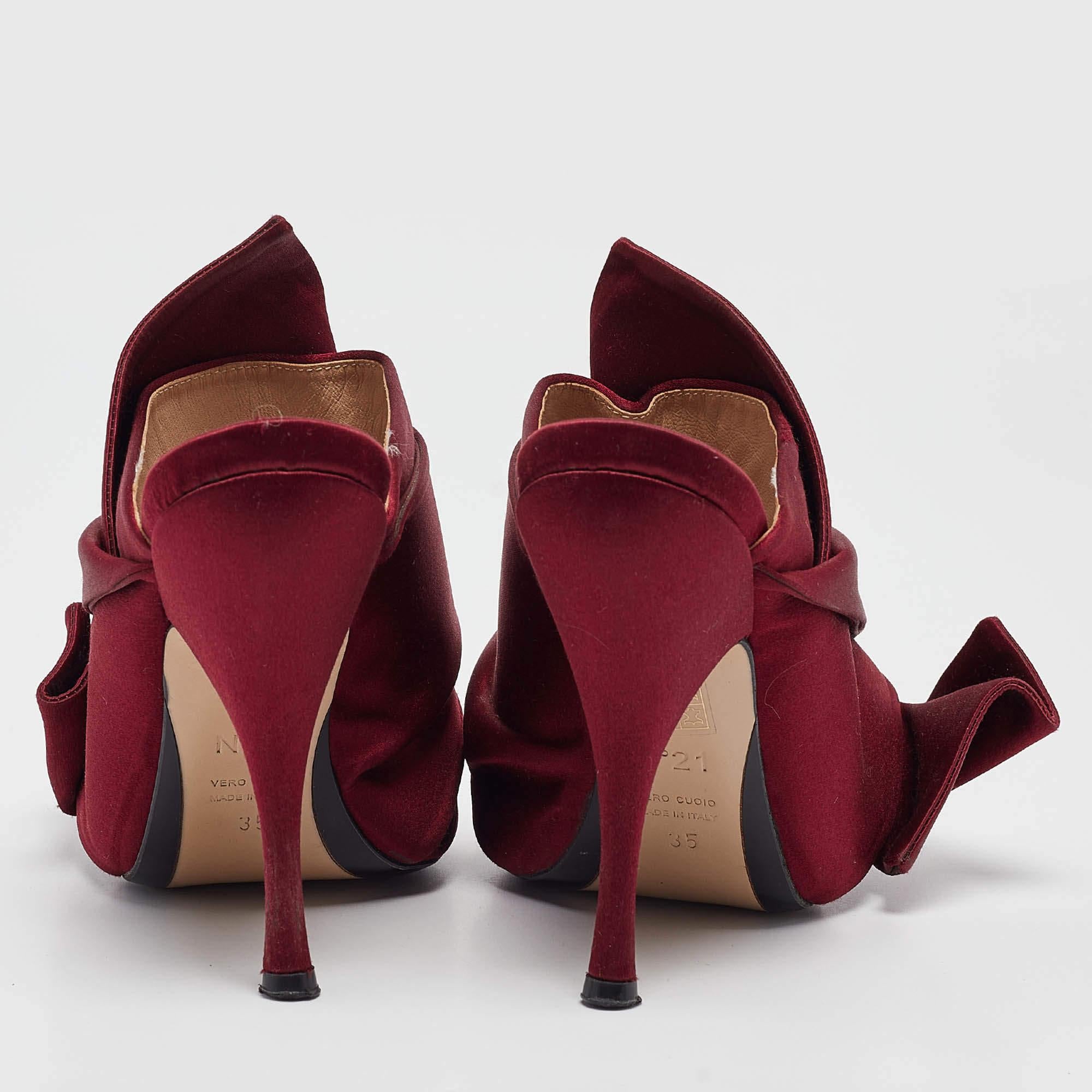 Women's N°21 Burgundy Satin Knotted Bow Mules Size 35 For Sale