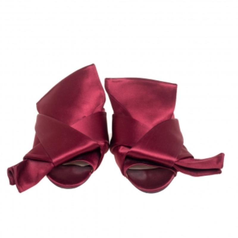 N21 Burgundy Satin Knotted Flats Size 36 For Sale 1