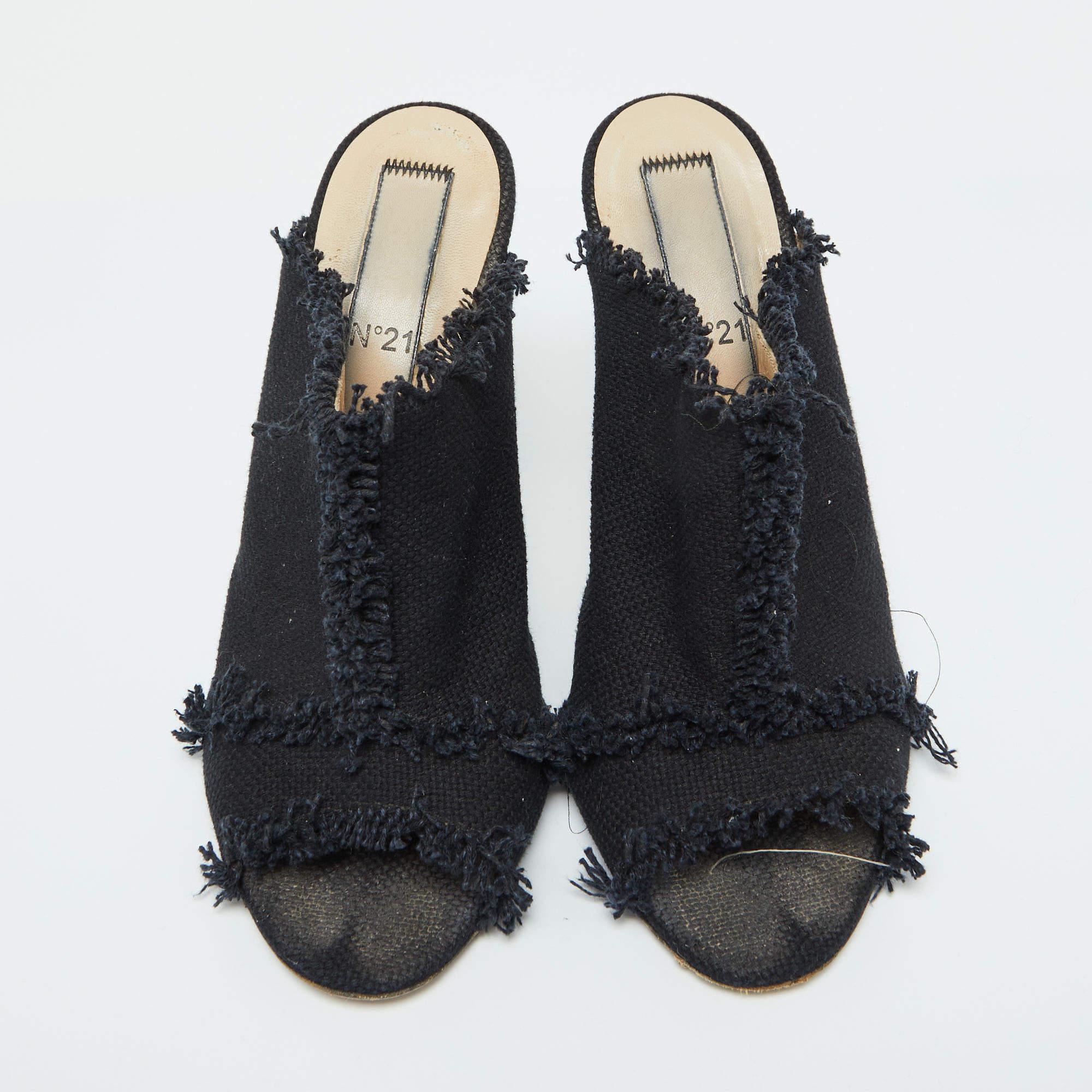 Noir N21 Open Toe Slide Mules en toile bleu marine Taille 40 en vente