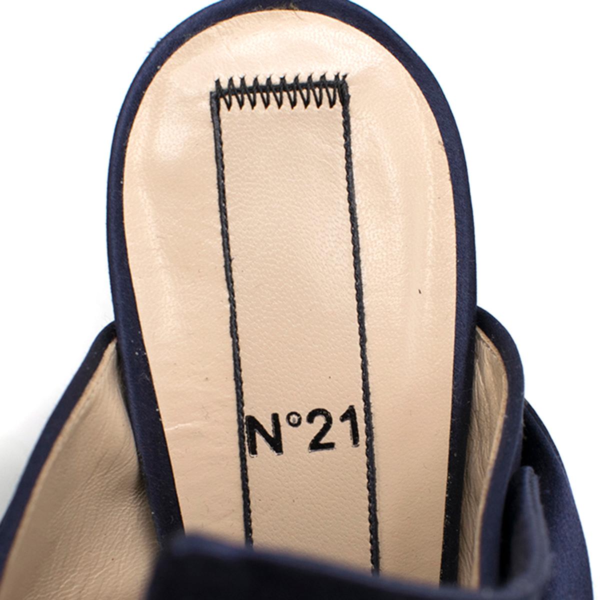N°21 Navy Satin Bow Mules SIZE 39 2