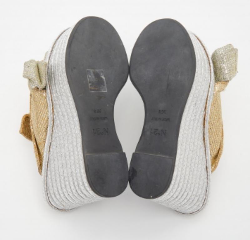 N21 Silver/Gold Fabric Raso Knot Espadrille Platform Wedge Sandals Size 35.5 For Sale 2