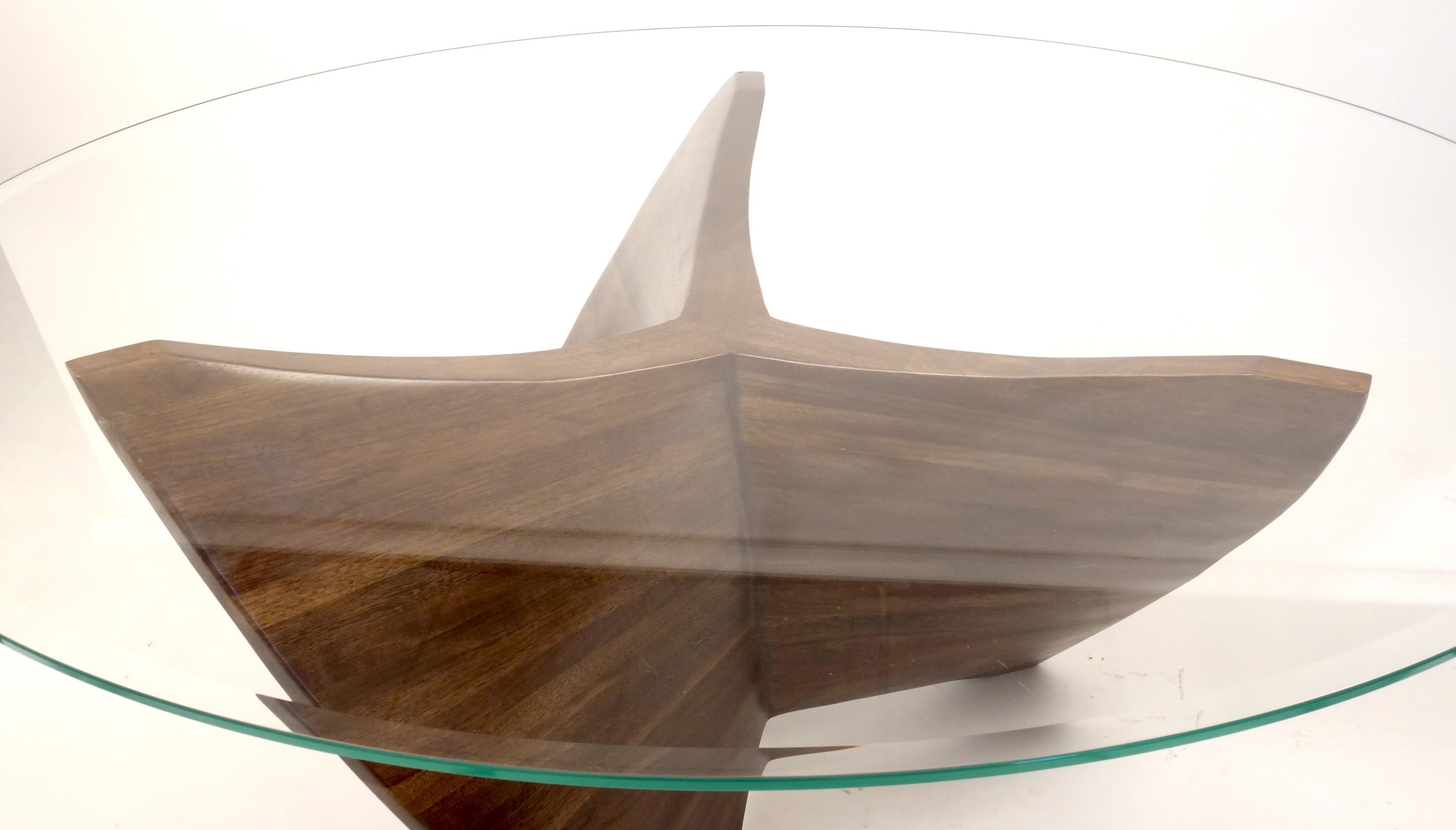 N3 Walnut Coffee Table by Aaron Scott In New Condition For Sale In Geneve, CH