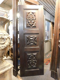 N.4 atique walnut doors, richly hand-carved, Italy