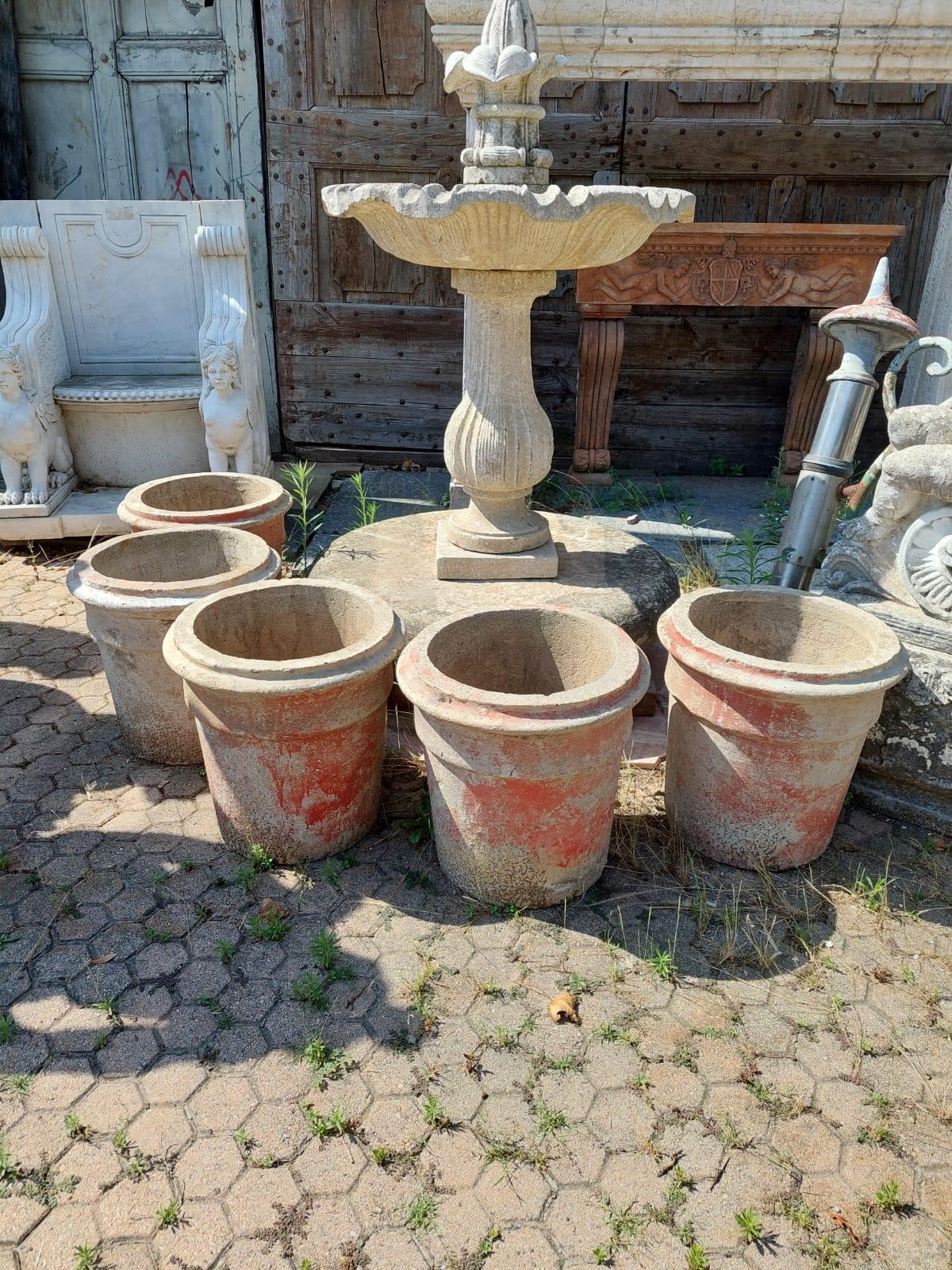 N.5 Vases in Patinated Concrete, Art Decò, Italy 3