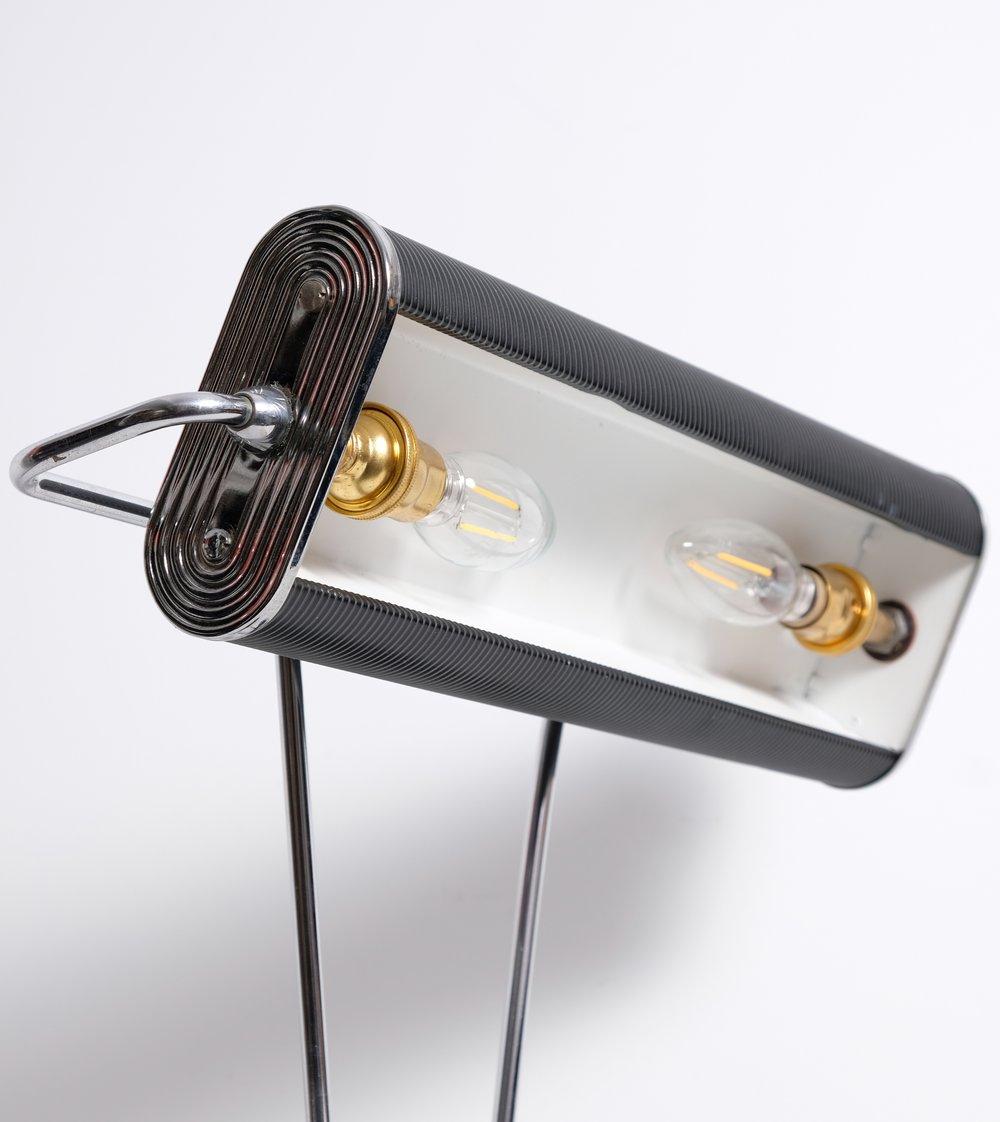 N71 Desk Lamp by Eileen Gray for Jumo, 1930s In Good Condition In Montréal, QC