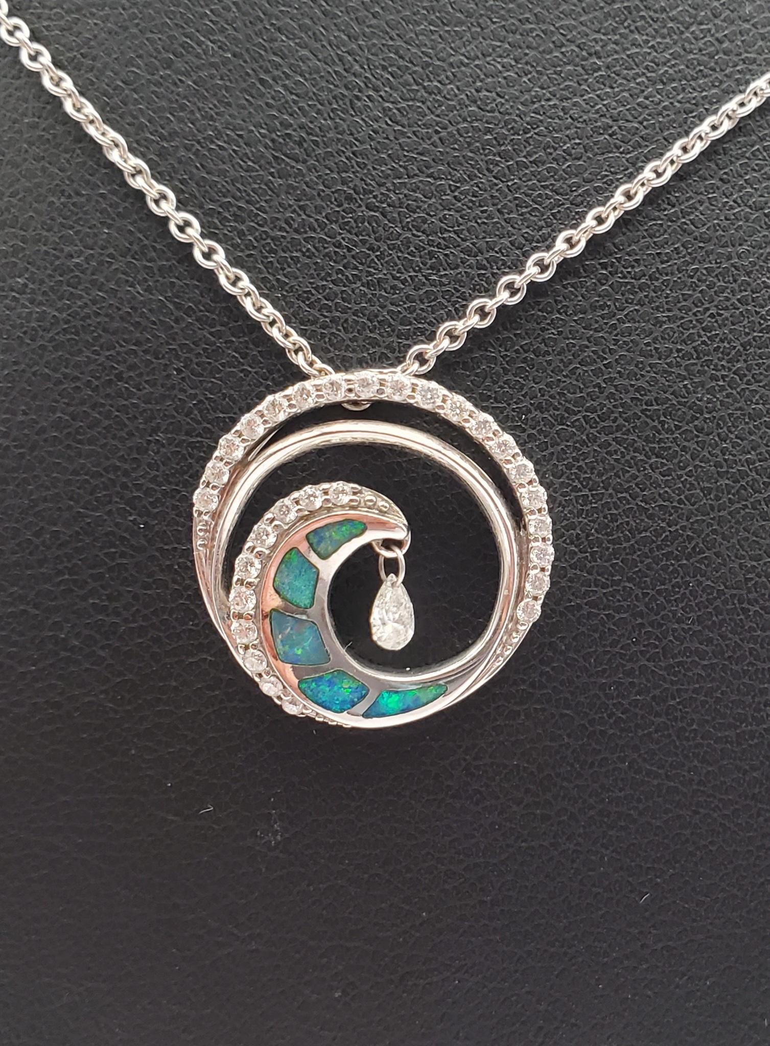 Na hoku ultimate wave pendant store