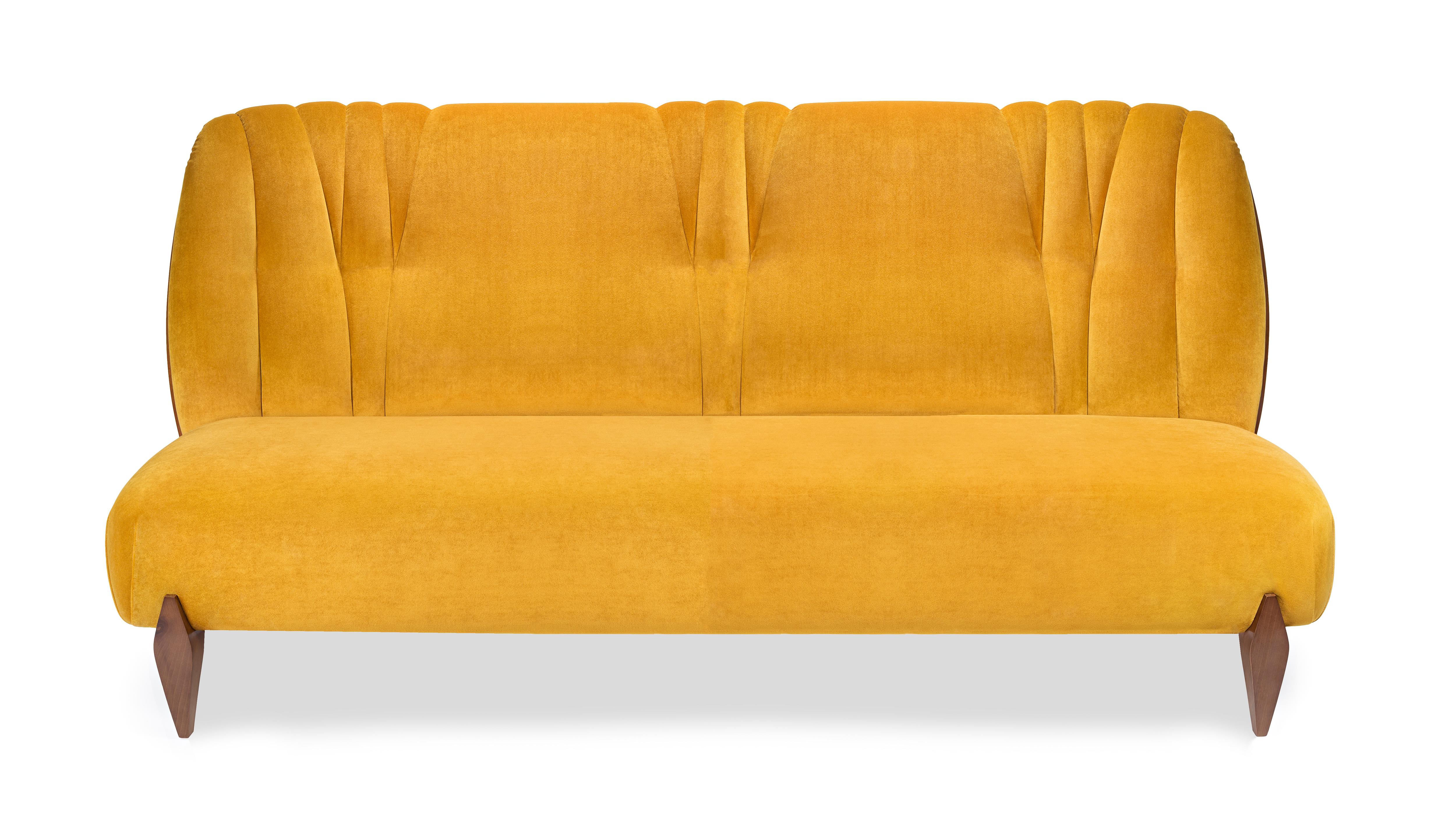 Na Pali 3 Seat Sofa by InsidherLand
Dimensions: D 82 x W 190 x H 95 cm.
Materials: Walnut, InsidherLand Bright Velvet Ref. Gold fabric.
60 kg.
Available in different fabrics.

The Na Pali sofa was designed as the original armchair, evoking the