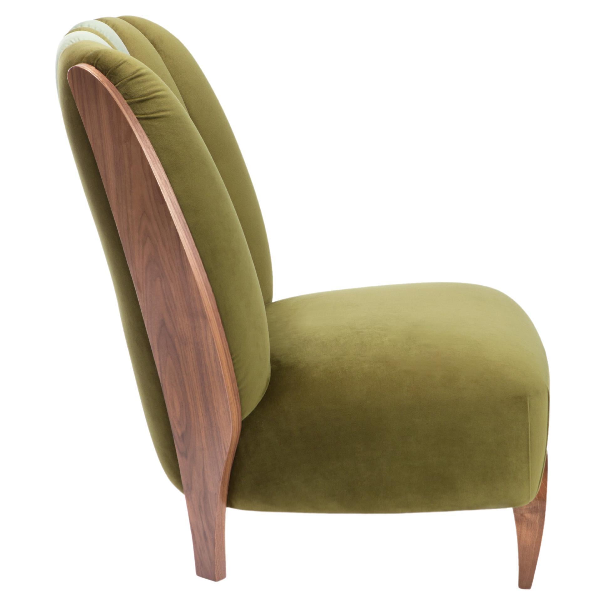 Sillón Na Pali, Nogal y COM, Insidherland by Joana Santos Barbosa