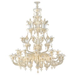 Lampadario artistico 16+8+8 bracci in cristallo di Murano dettagli oro di Multiforme