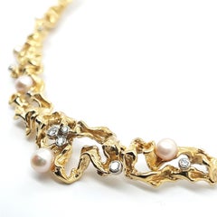 Nacklace wit diamonds & Pearls in 18 Karat Yellow Gold by Gilbert Albert