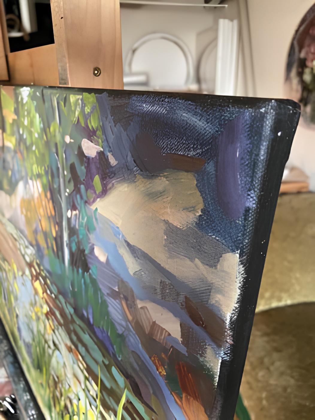 Como artista, he volcado mi alma en captar la tranquila esencia de la belleza de la naturaleza. Cada pincelada transmite la serena danza de la luz y el color, reflejando un mundo donde los nenúfares y los lirios florecen en armonía. Este óleo