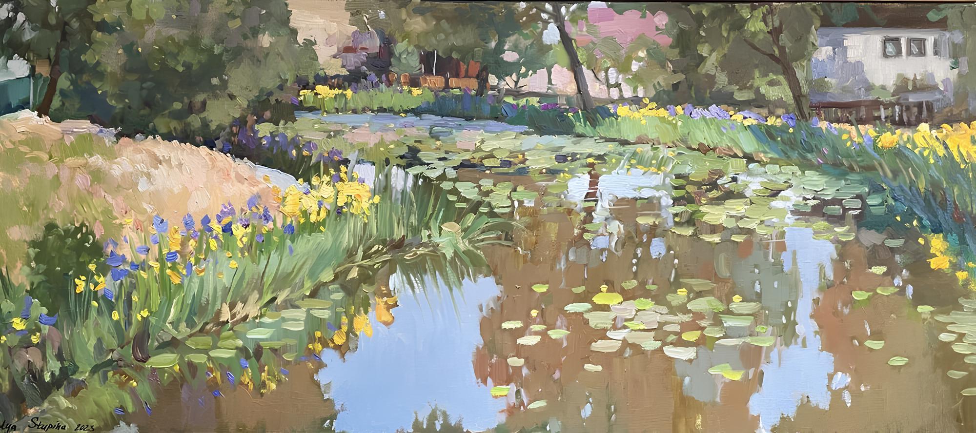 « Un étang avec lys et iris et lys d'eau 3 » Paysage impressionniste horizontal.