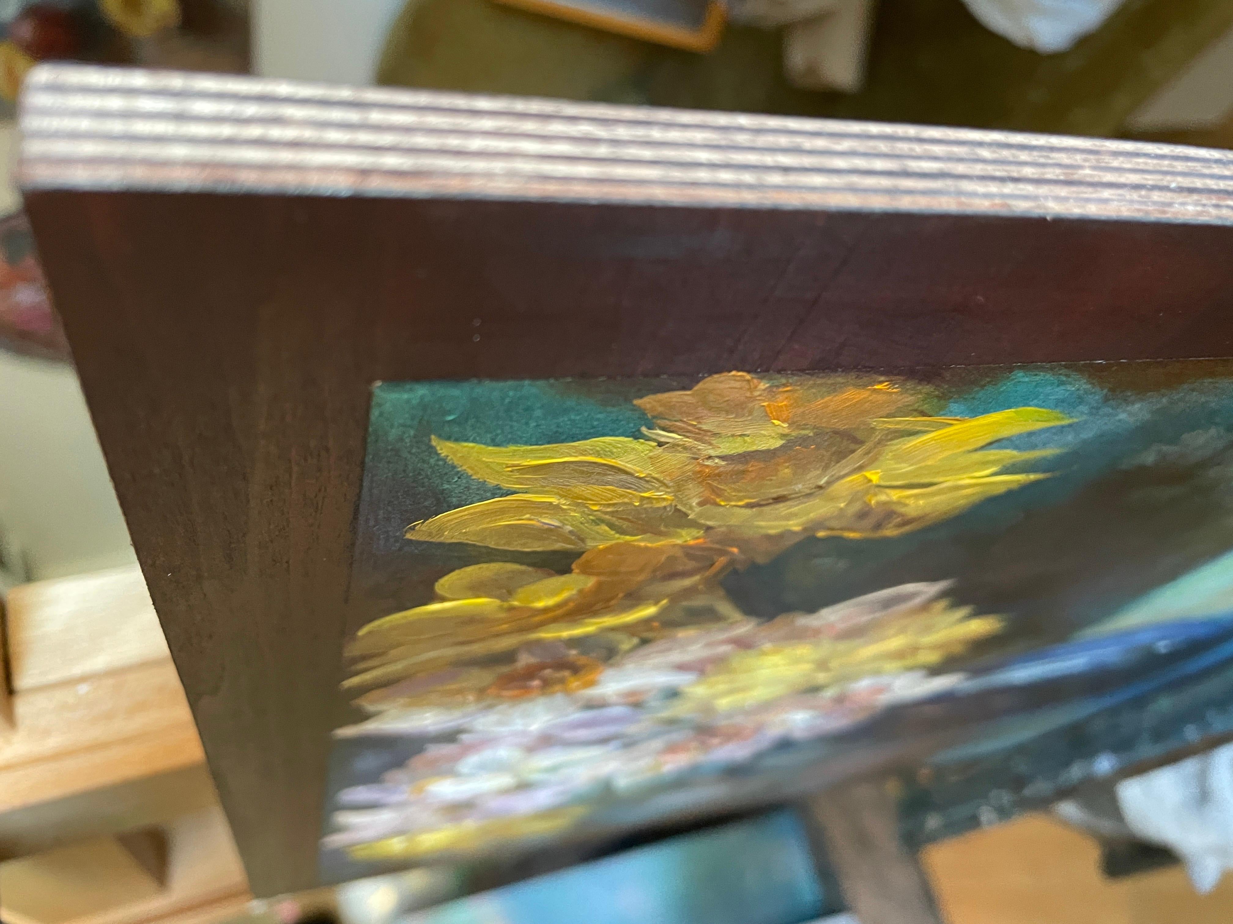 Daffodils in a blue vase For Sale 6