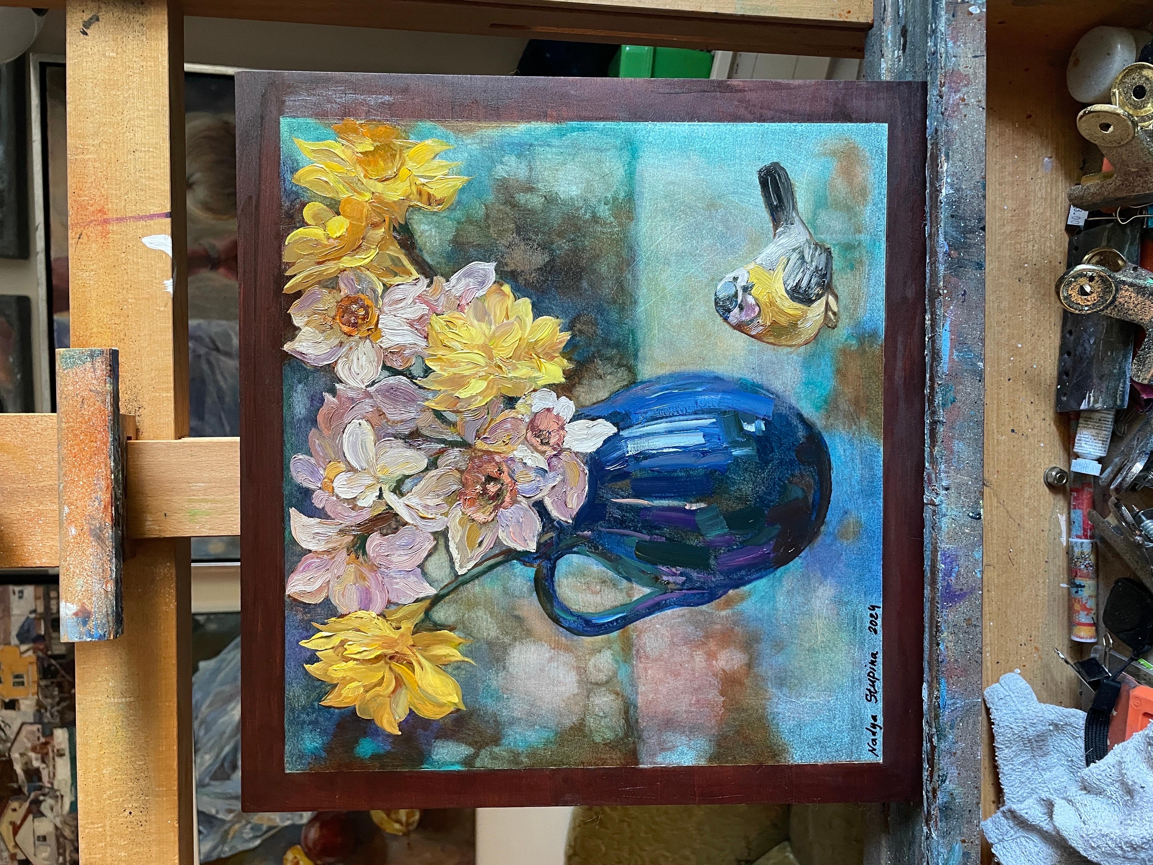 Daffodils in a blue vase For Sale 5