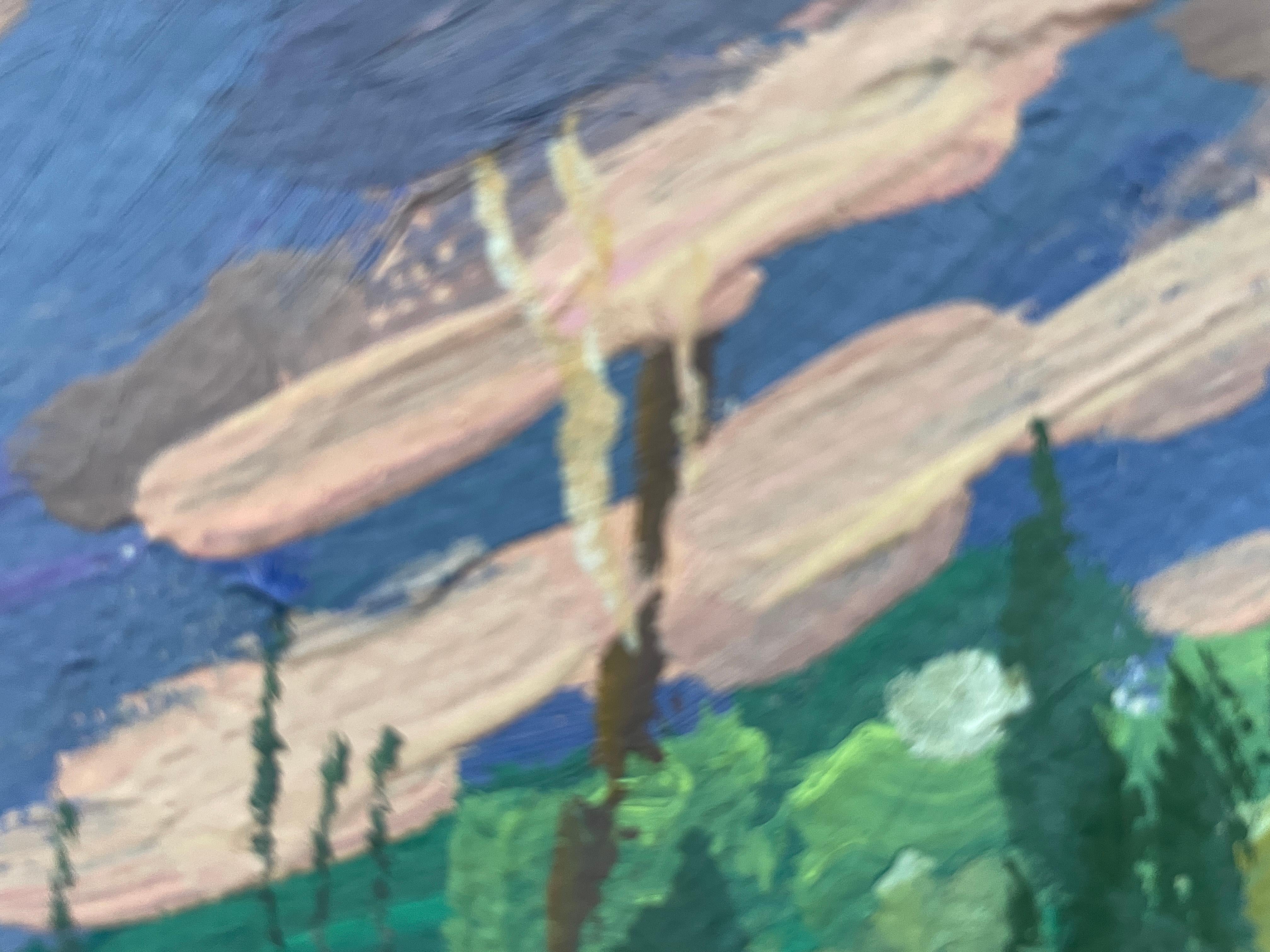 Cette œuvre d'art vibrante capture un paysage rural serein, où le charme rustique rencontre des couleurs vives. Un groupe de granges, dont les toits sont peints dans des tons rouges et bleus saisissants, est niché au milieu d'une verdure luxuriante,