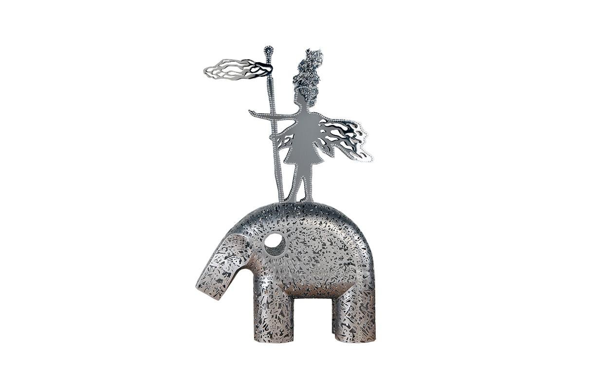 Nadim Karam Figurative Sculpture – Hannibal über ein Elefanten