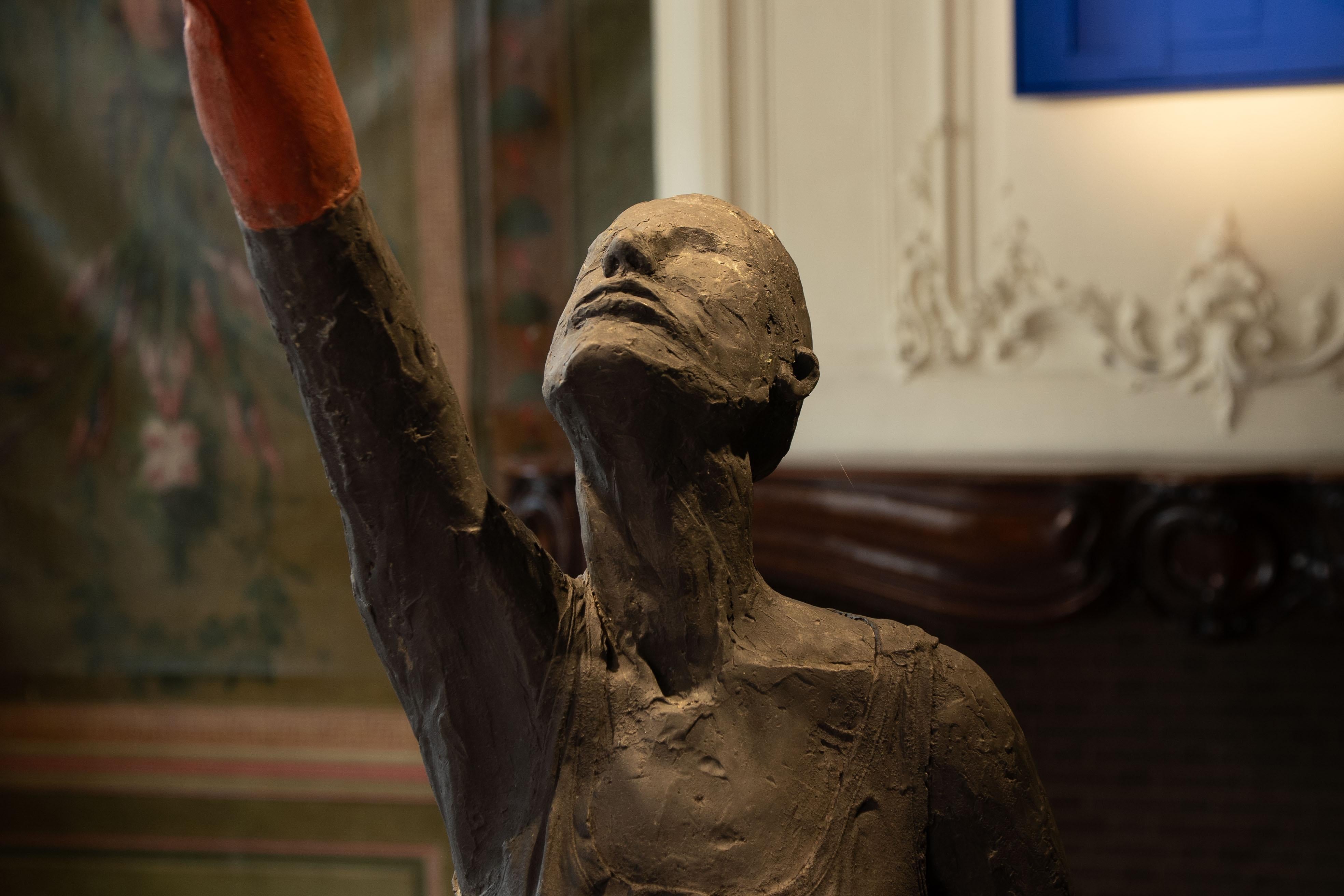 Bronze life-size statue of a woman standing, called 'Red Right Hand' For Sale 1