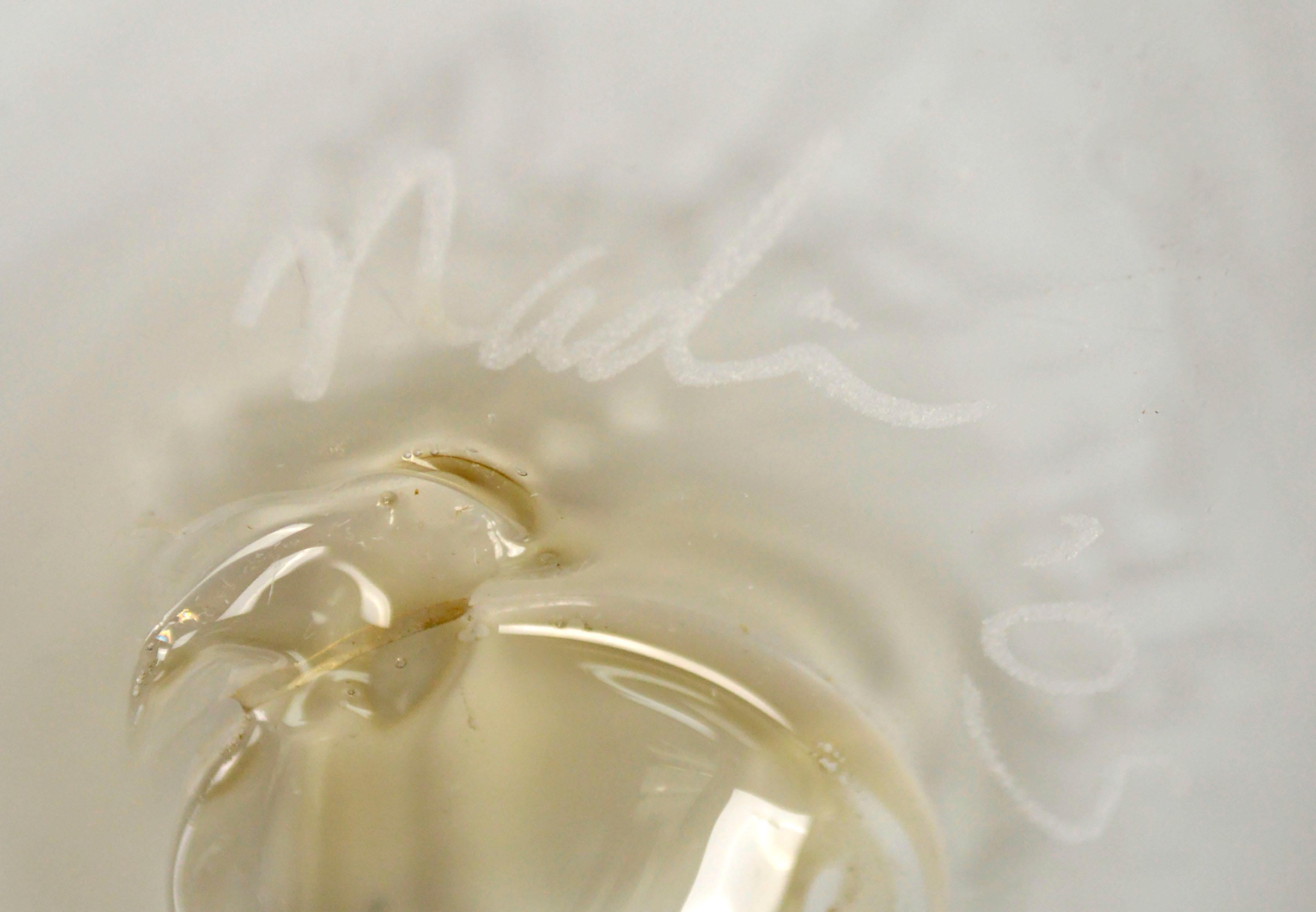 Nadine Saylors mundgeblasene Glasvase aus mundgeblasenem Glas, Dash und drei Punkten im Zustand „Gut“ im Angebot in Soquel, CA