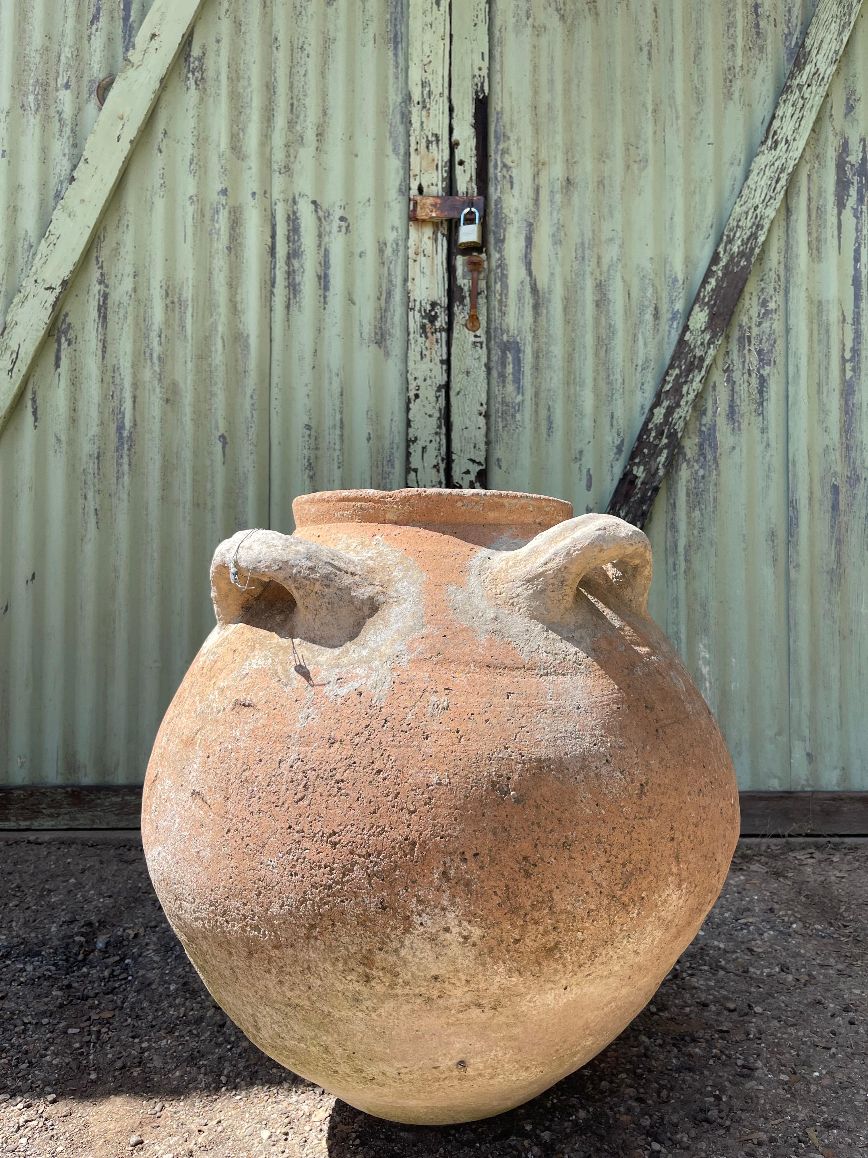 Nadir Küp (Unique Byzantine-style Turkish Pot - Large) In Good Condition For Sale In Ojai, US