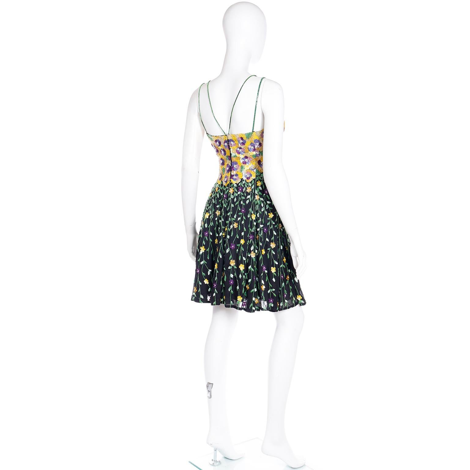 Naeem Khan Riazee Boutique Vintage Beaded Sequin Floral Mini Evening Dress For Sale 1