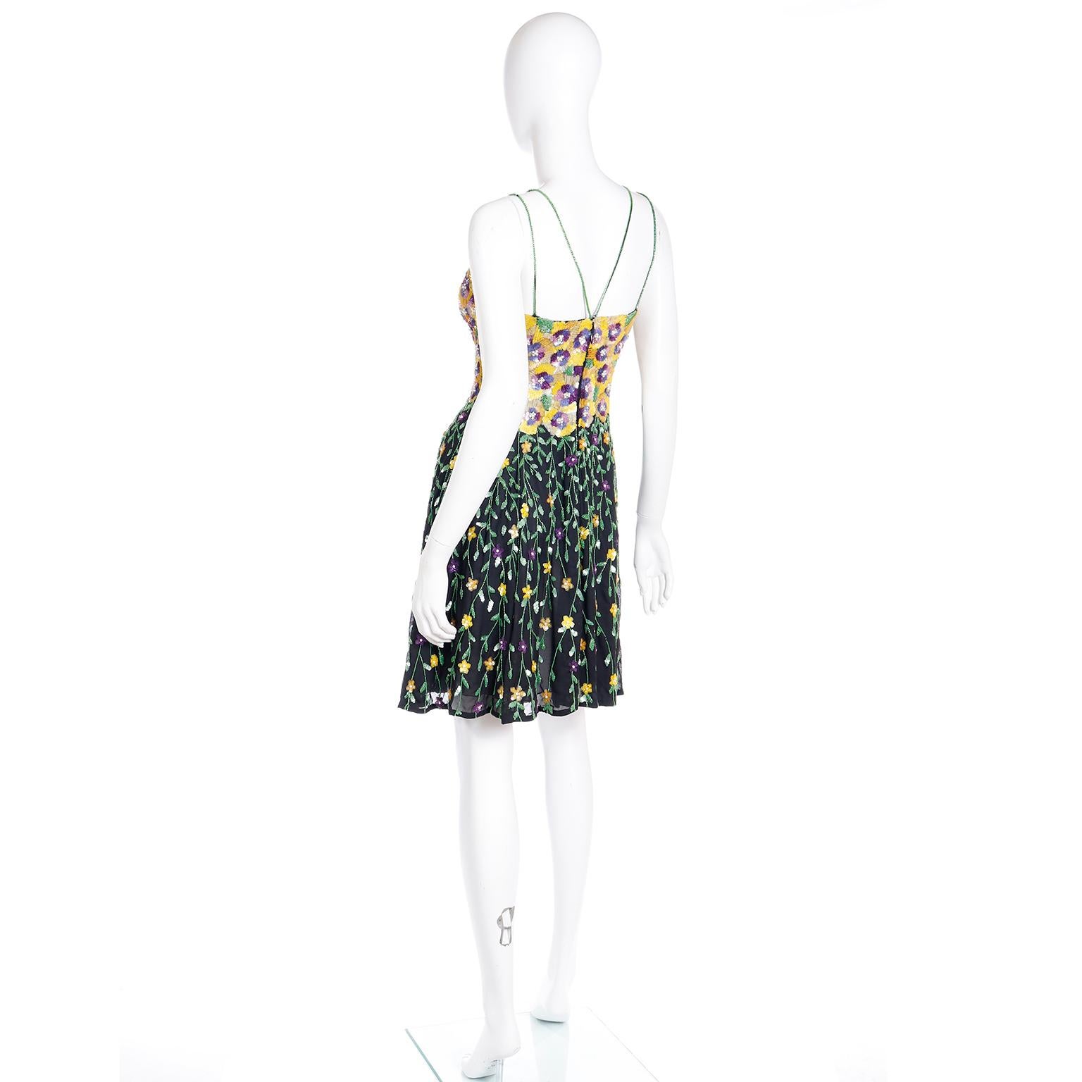 Naeem Khan Riazee Boutique Vintage Beaded Sequin Floral Mini Evening Dress For Sale 3