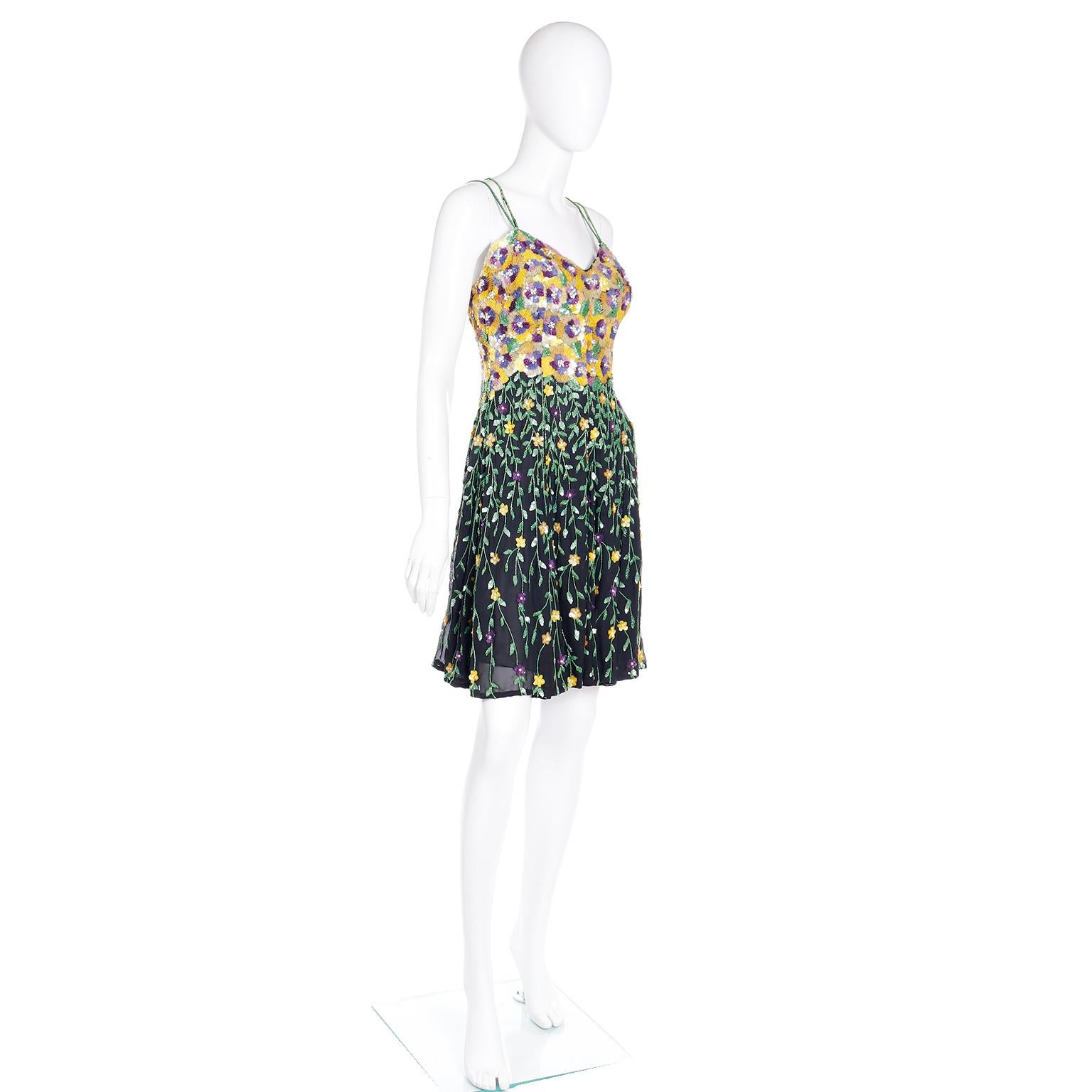 Naeem Khan Riazee Boutique Vintage Beaded Sequin Floral Mini Evening Dress For Sale 5