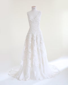 Naeem Khan vintage lace sheer ivory floral embroidered train wedding dress gown