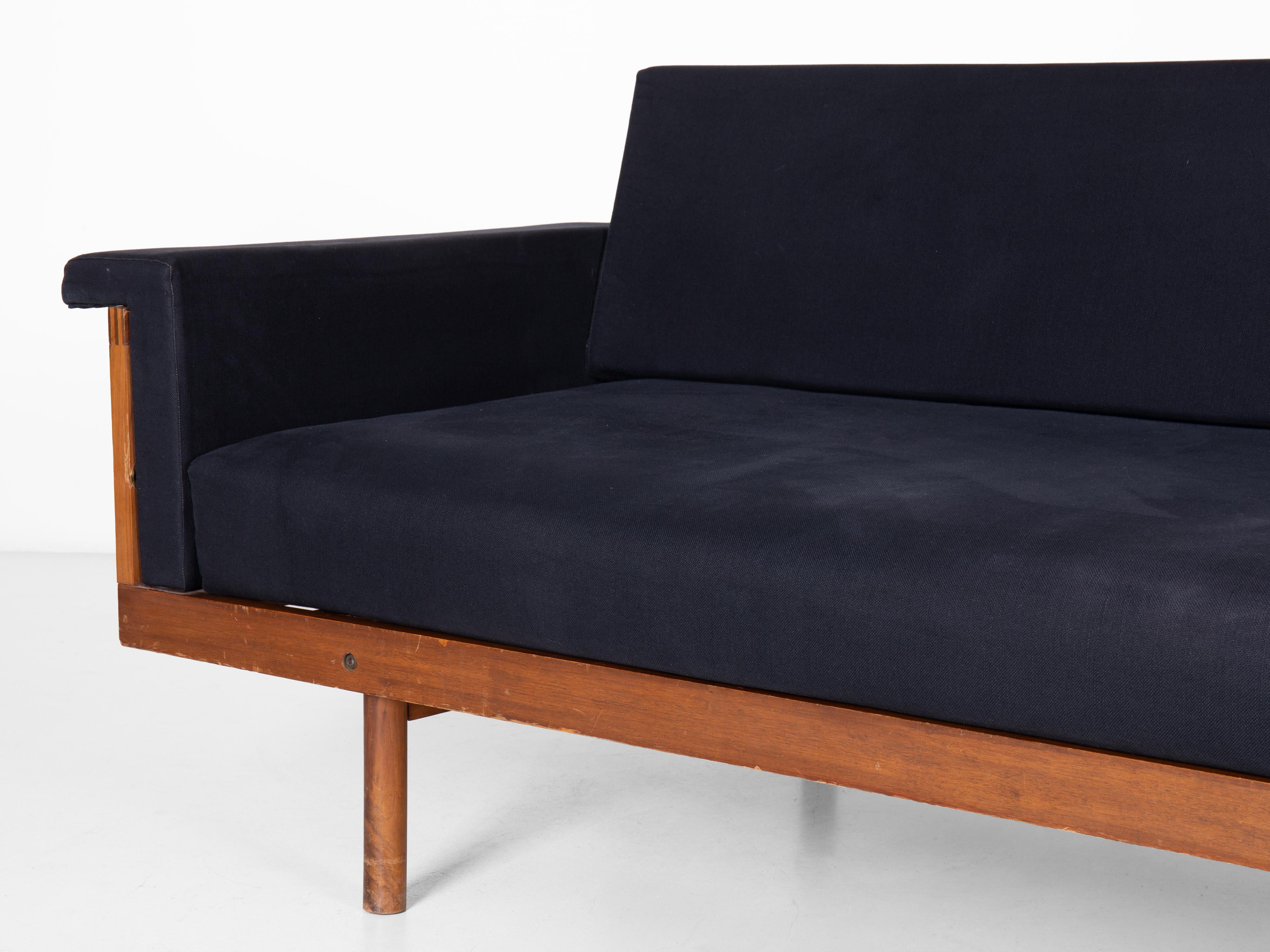 Sofá Naeko de Kazuhide Takahama, spa Gavina 1958 en venta 3