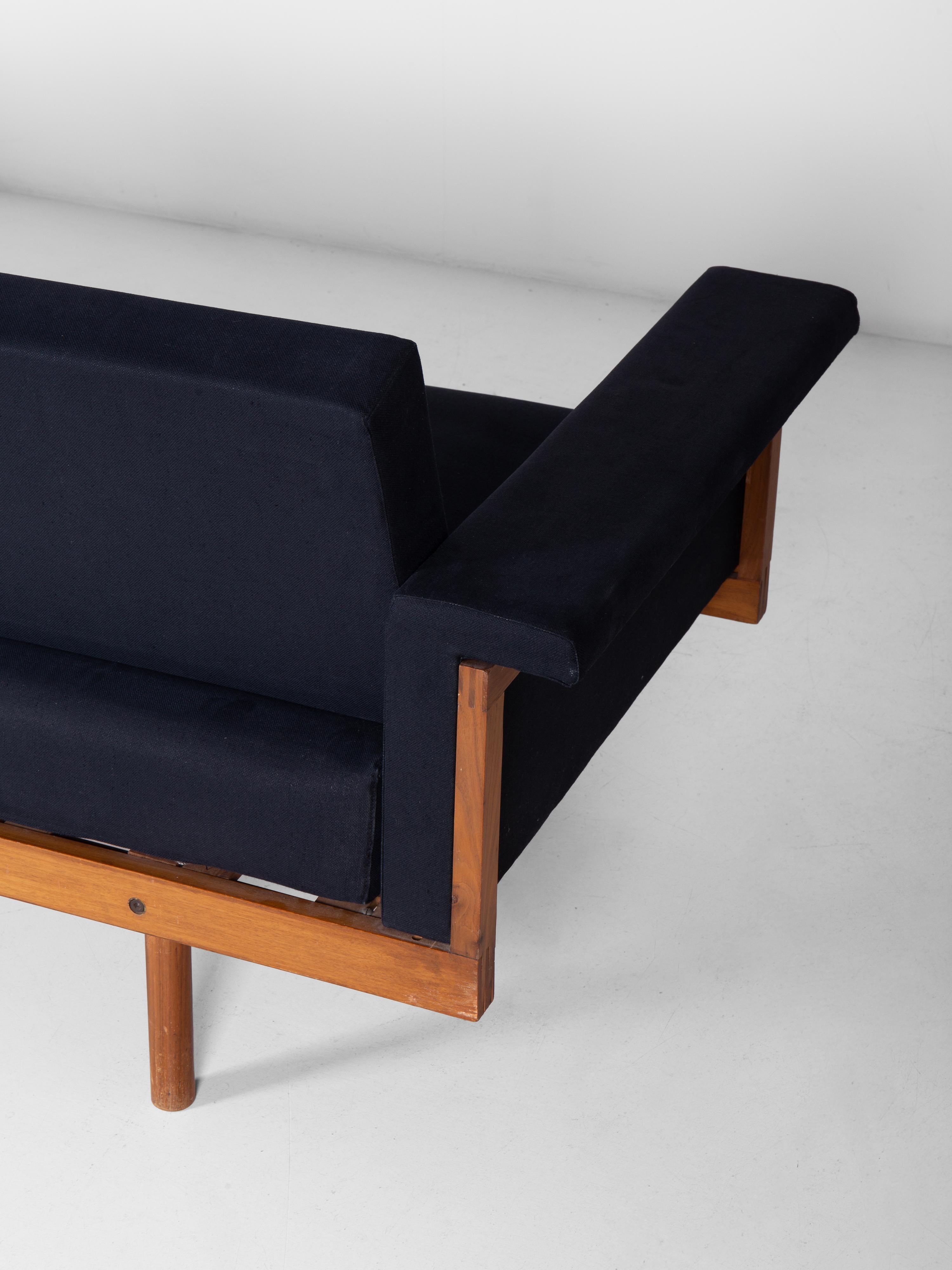 Sofá Naeko de Kazuhide Takahama, spa Gavina 1958 mediados del siglo XX en venta