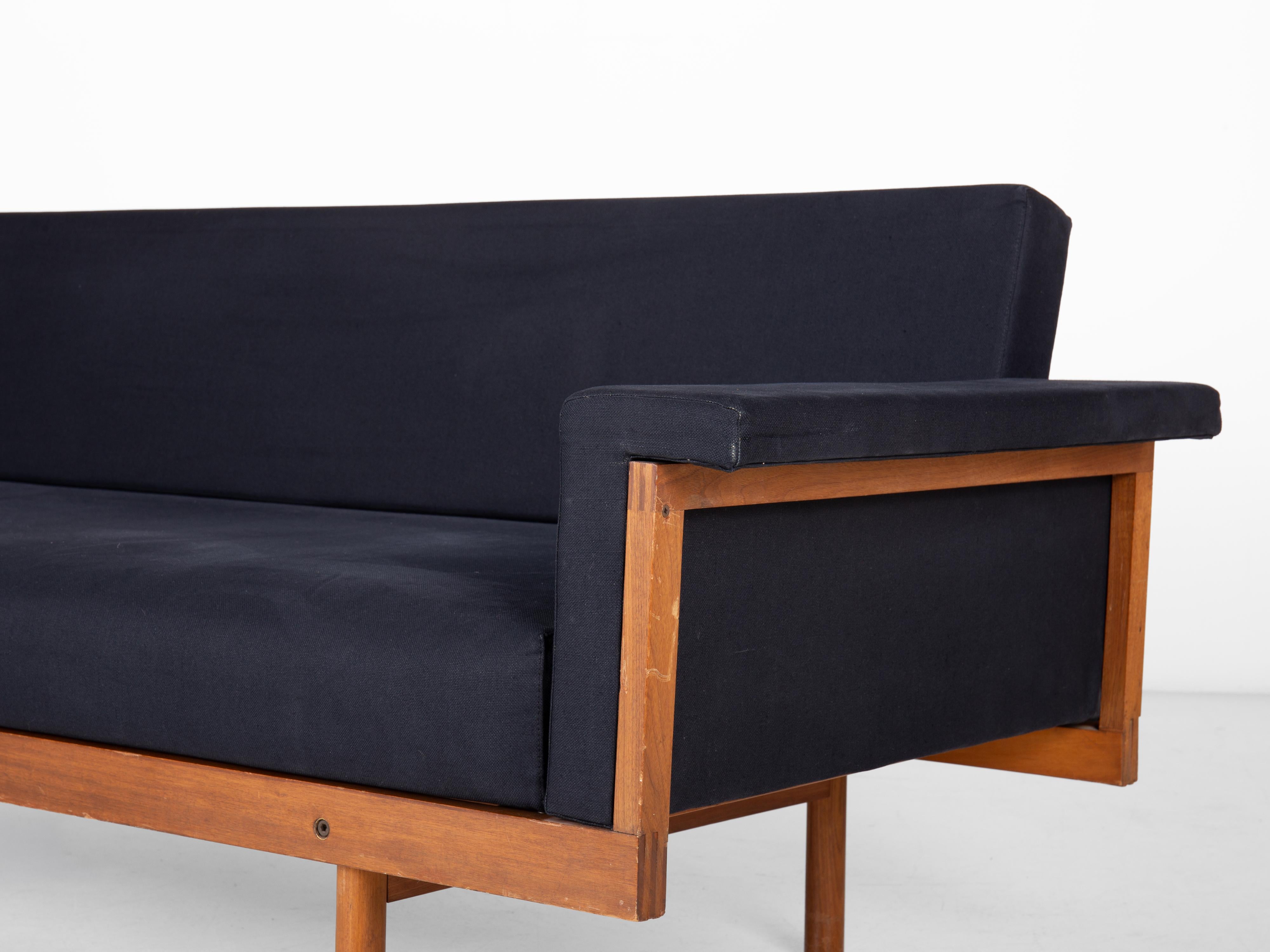 Sofá Naeko de Kazuhide Takahama, spa Gavina 1958 Madera en venta