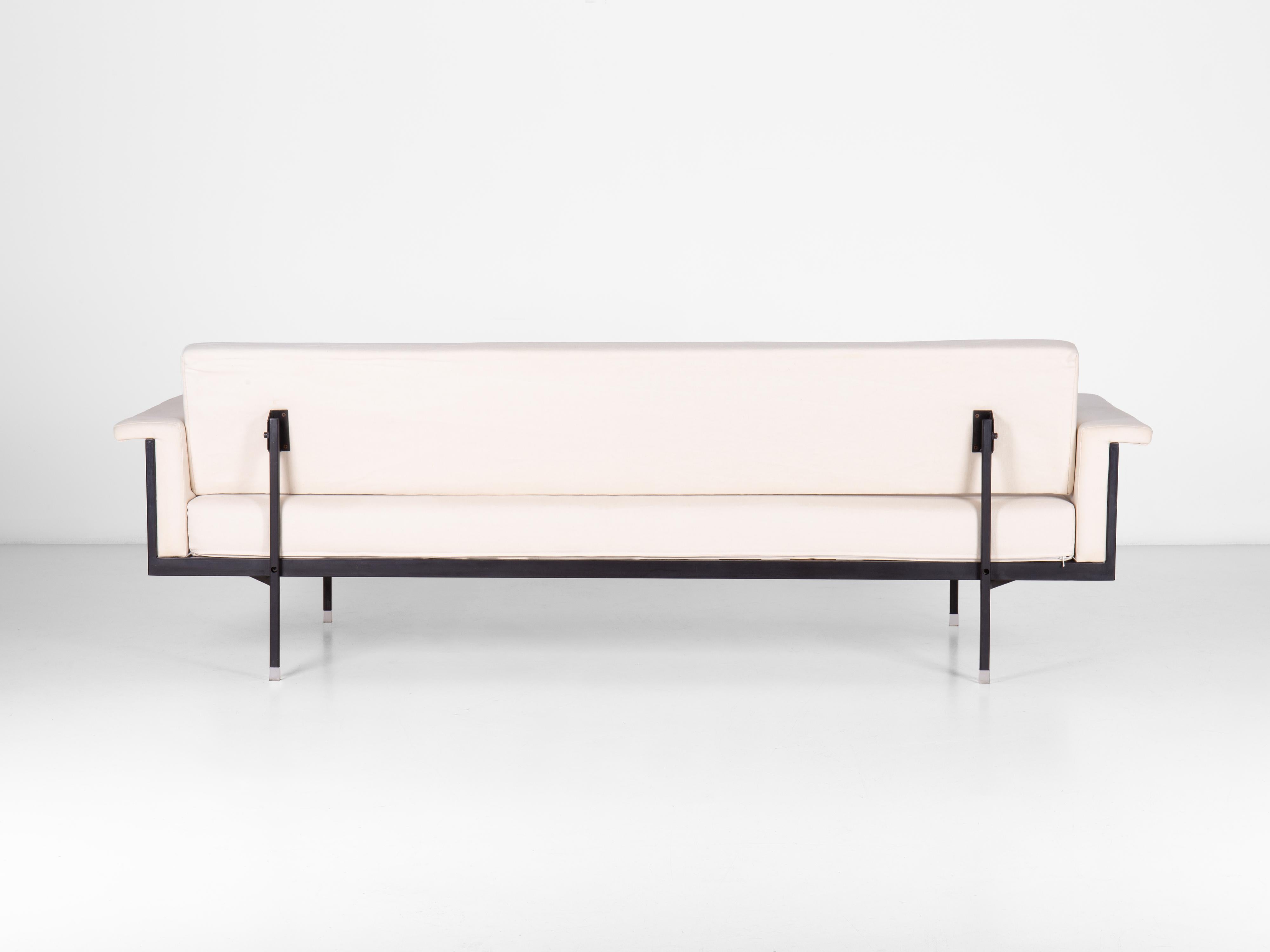 Métal Canapé Naeko (lit quotidien) de Kazuhide Takahama, Gavina spa 1957 en vente