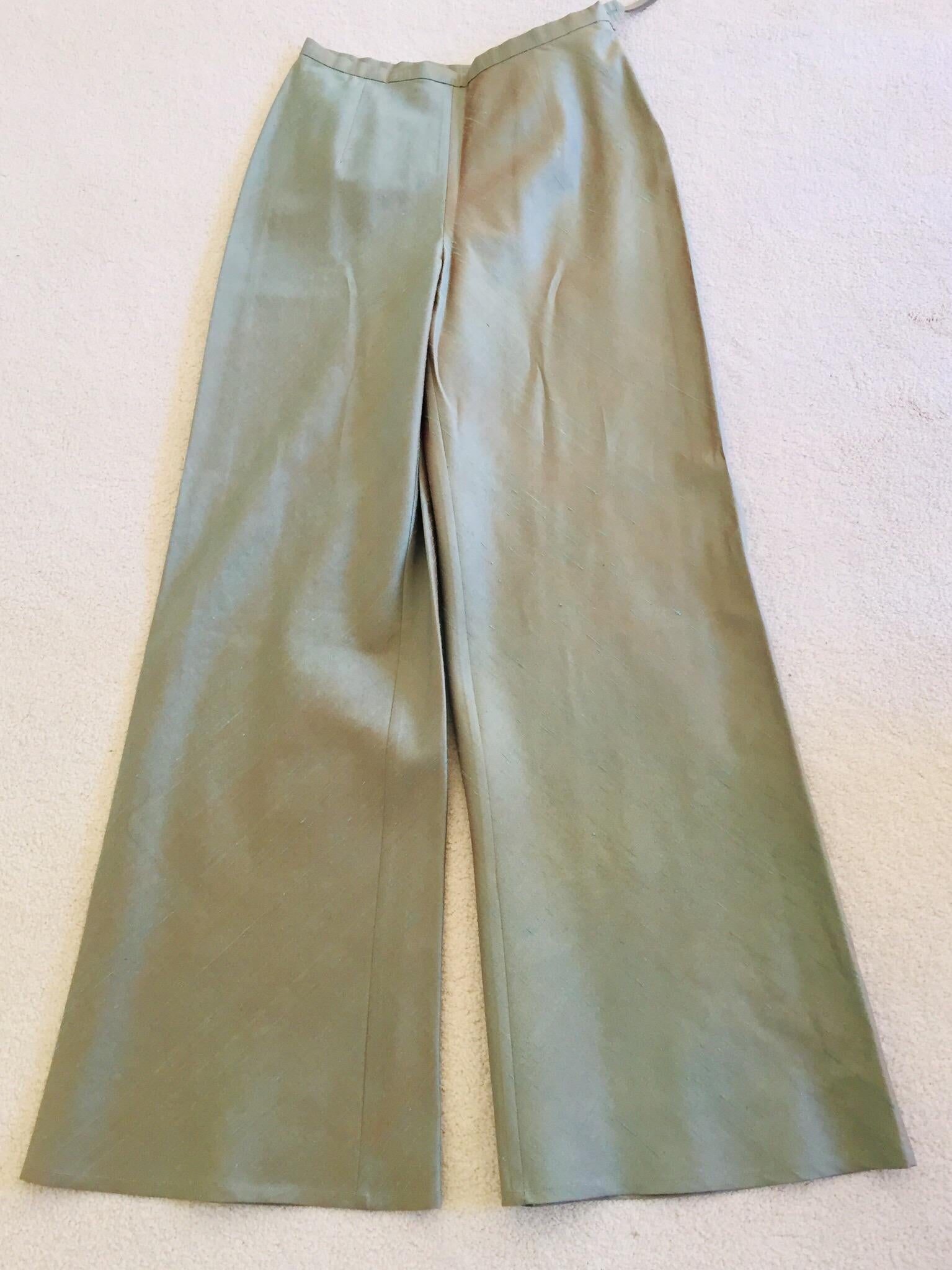 Nagara Couture for Jim Thompson 2 Pieces Silk Pants and Top For Sale 8