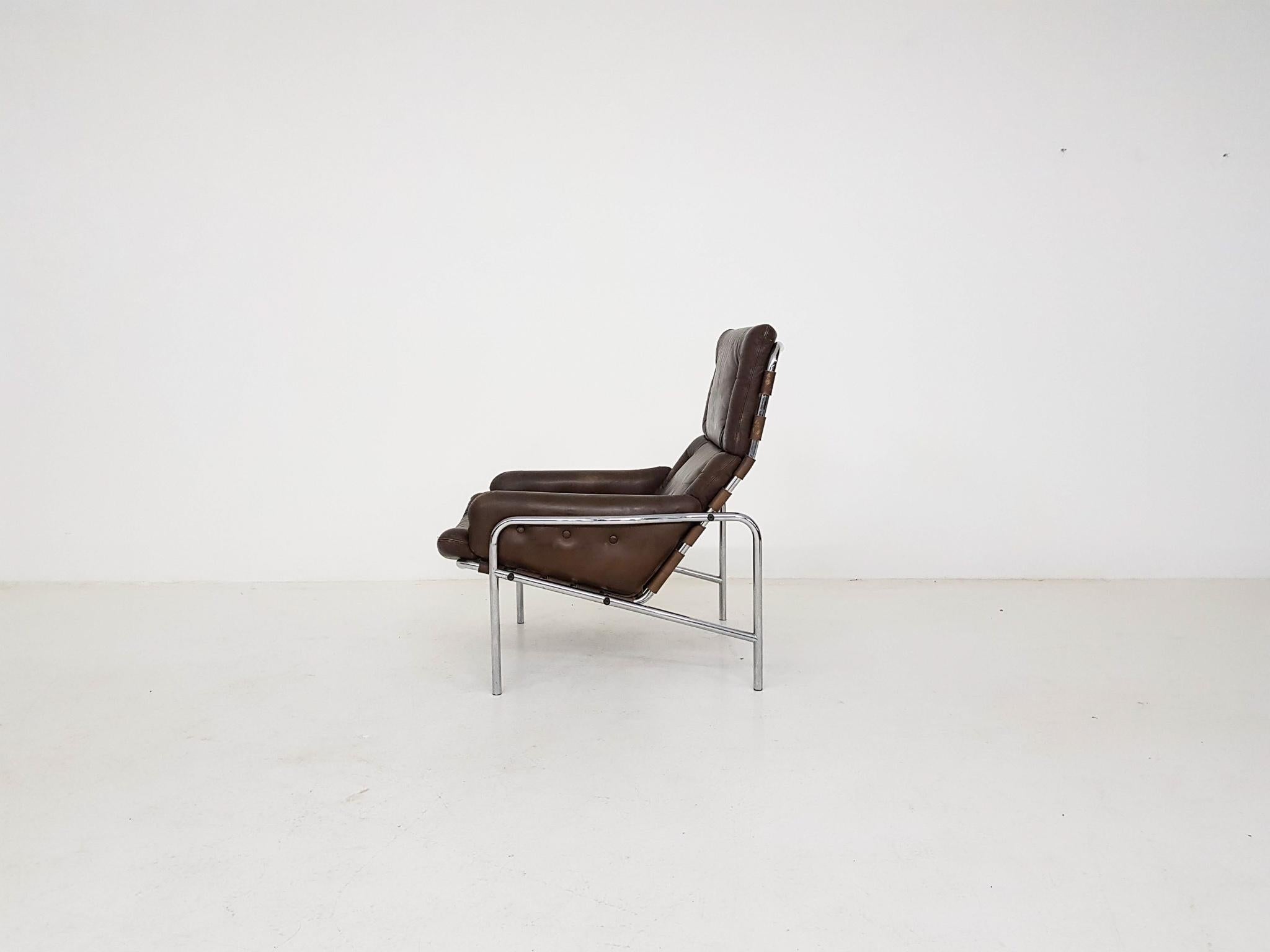 Mid-Century Modern “Nagoya” Brown Leather Lounge Chair by Martin Visser for ’t Spectrum, Dutch 1969