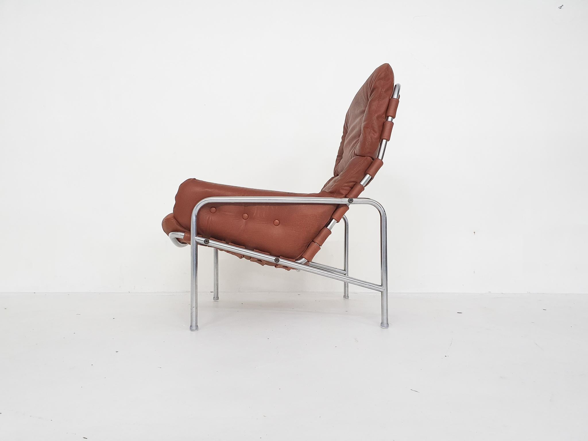 Dutch “Nagoya” Leather Lounge Chair by Martin Visser for ’t Spectrum, 1969
